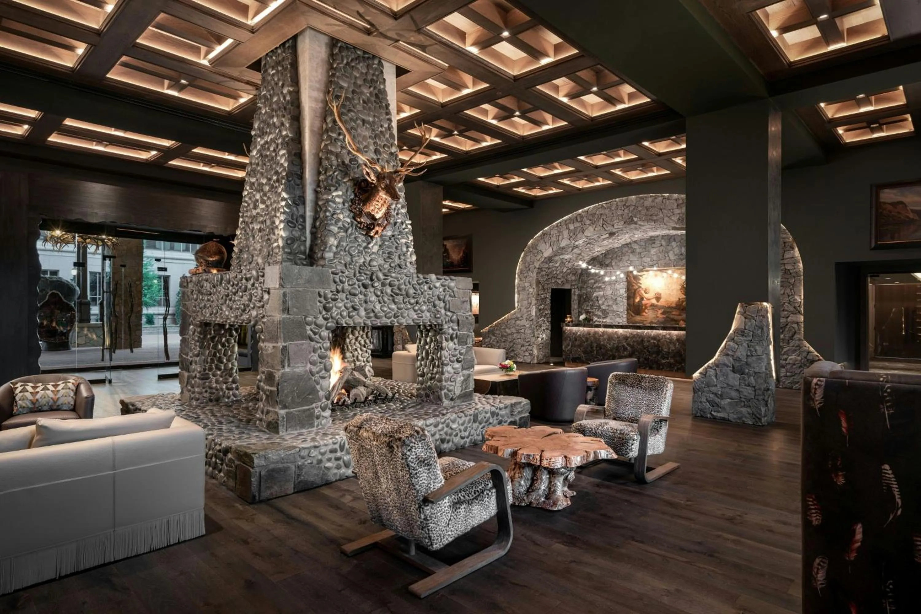 Lobby or reception in Grand Bohemian Lodge Greenville, Autograph Collection