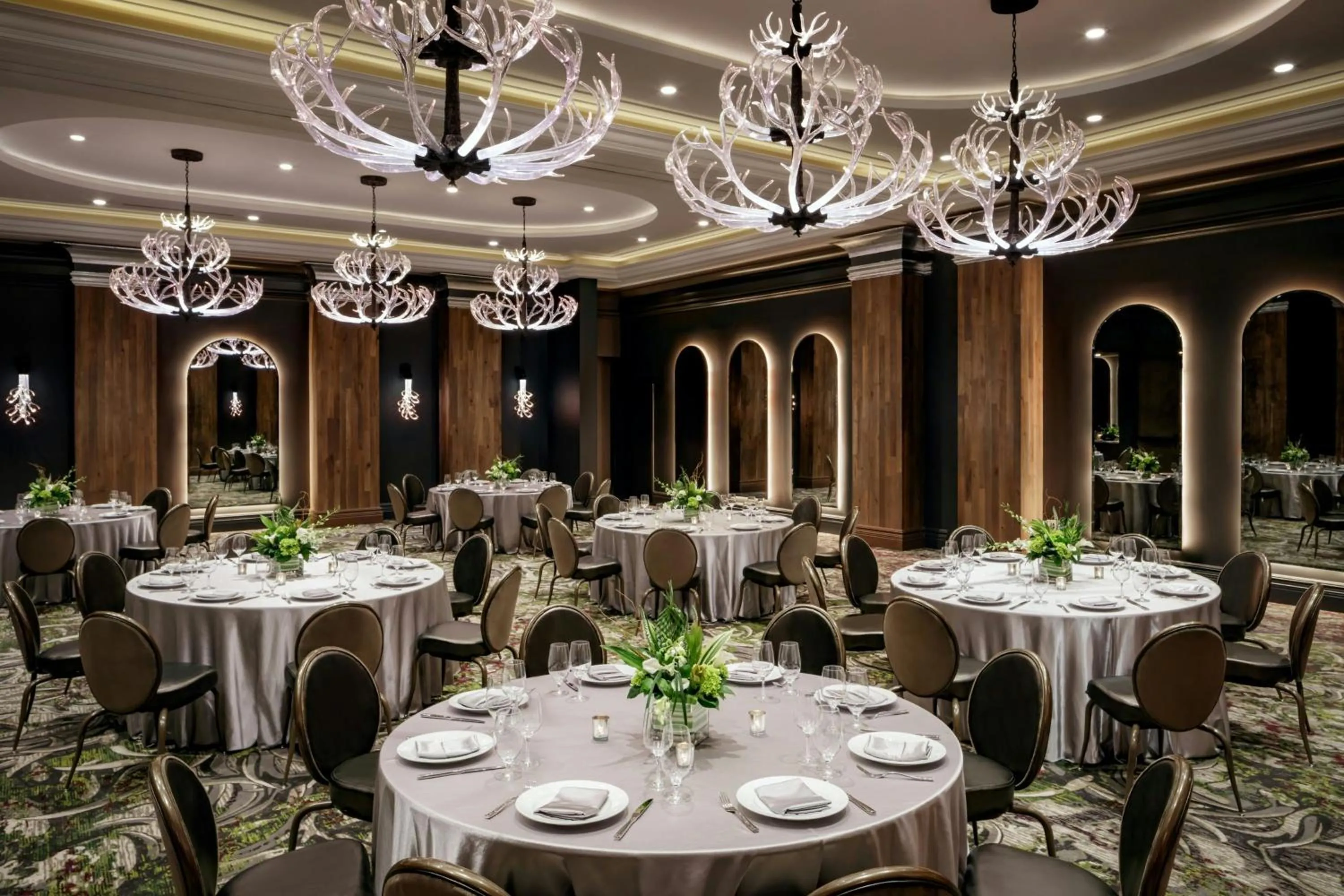 Meeting/conference room in Grand Bohemian Lodge Greenville, Autograph Collection