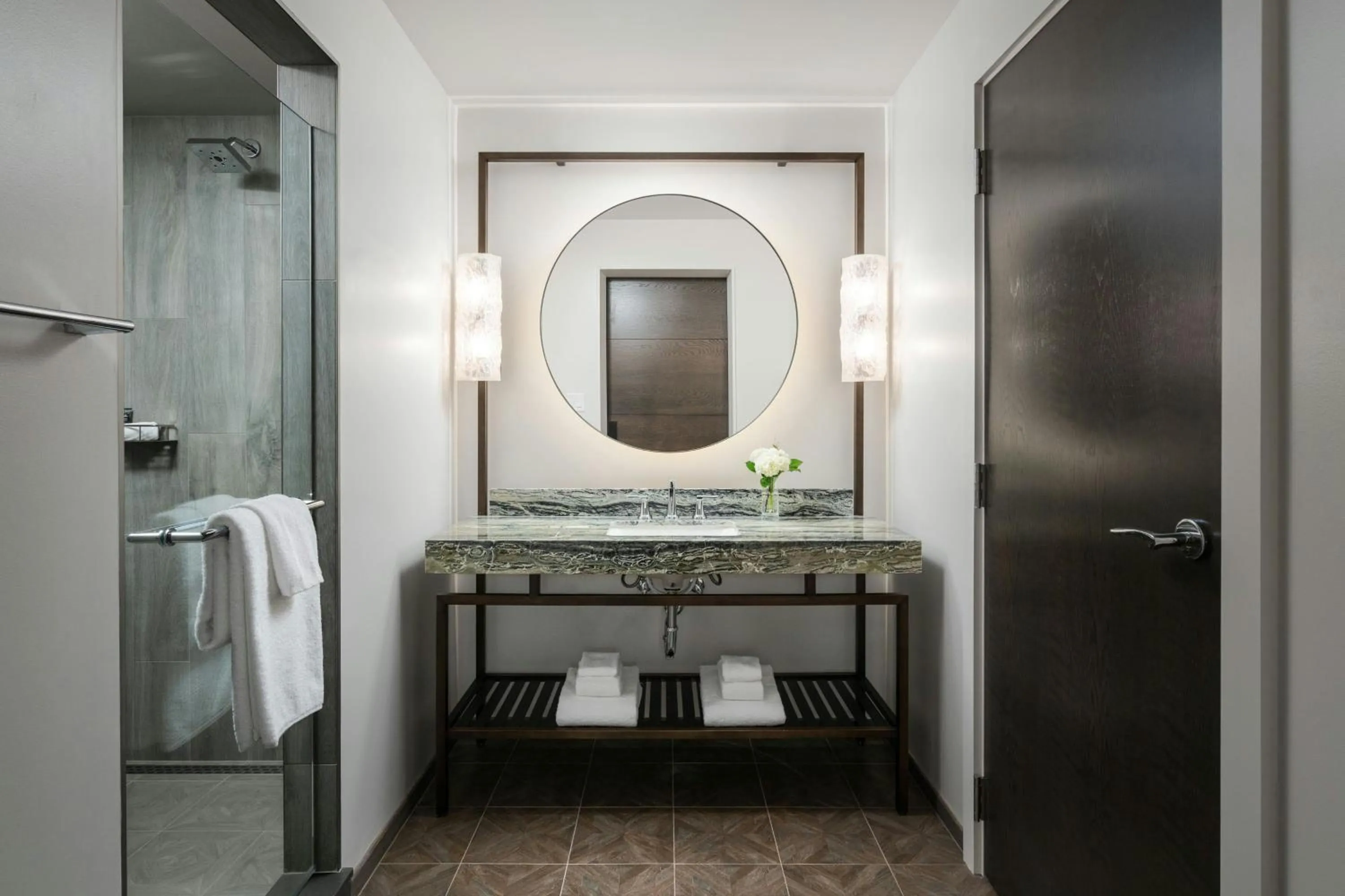 Bathroom in Grand Bohemian Lodge Greenville, Autograph Collection