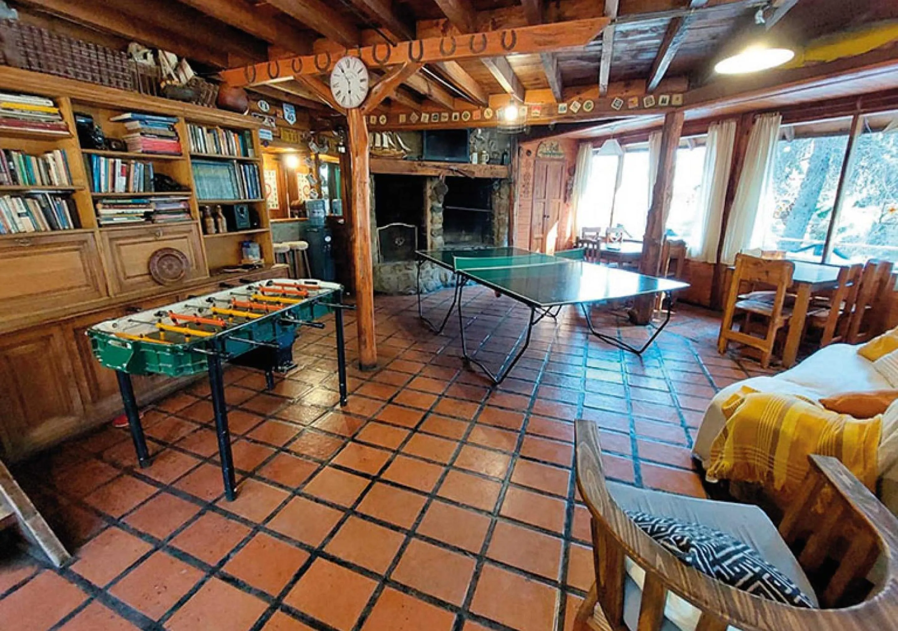 Living room in Ruma Andina by DOT Cabana