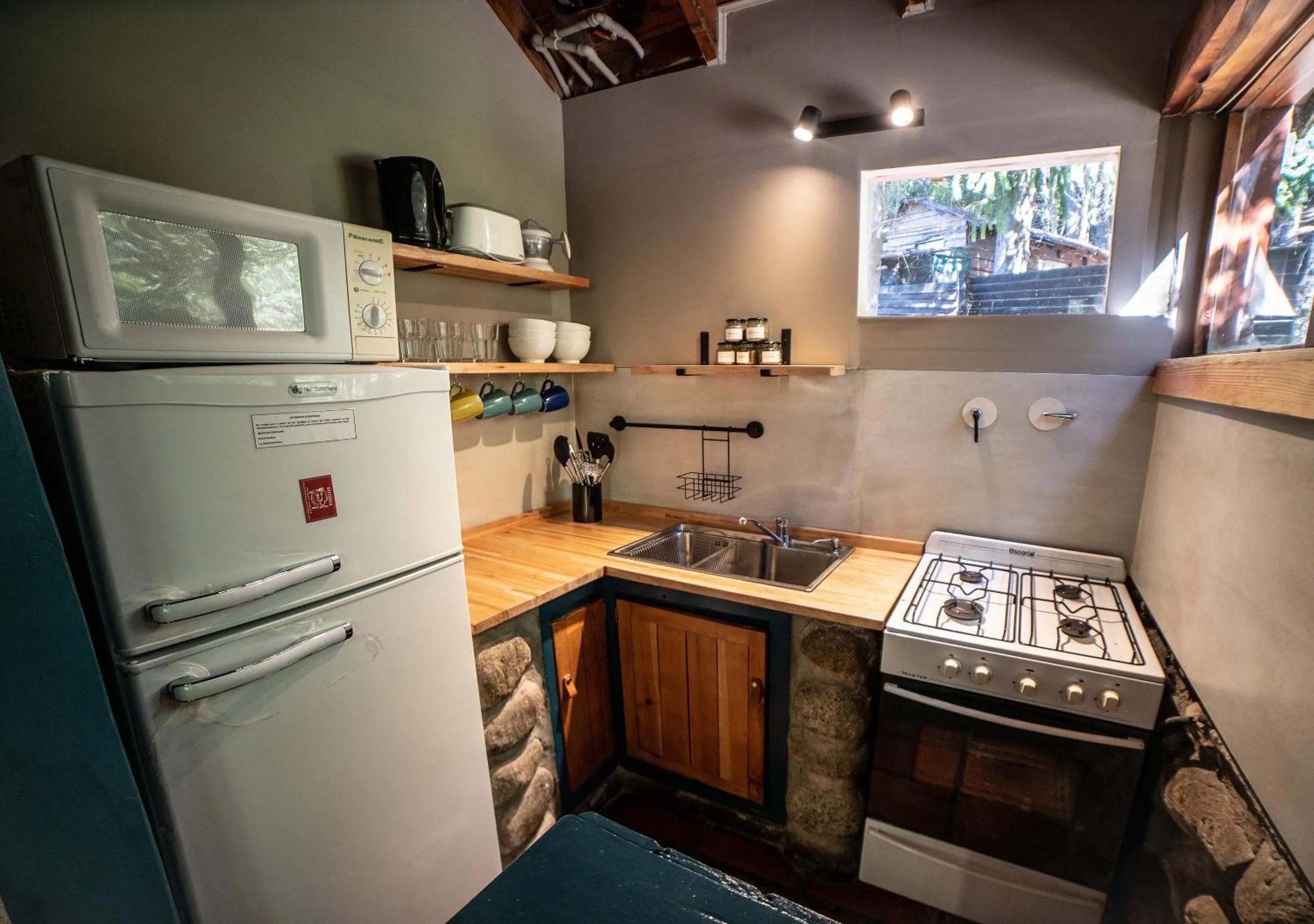 kitchen in Ruma Andina by DOT Cabana