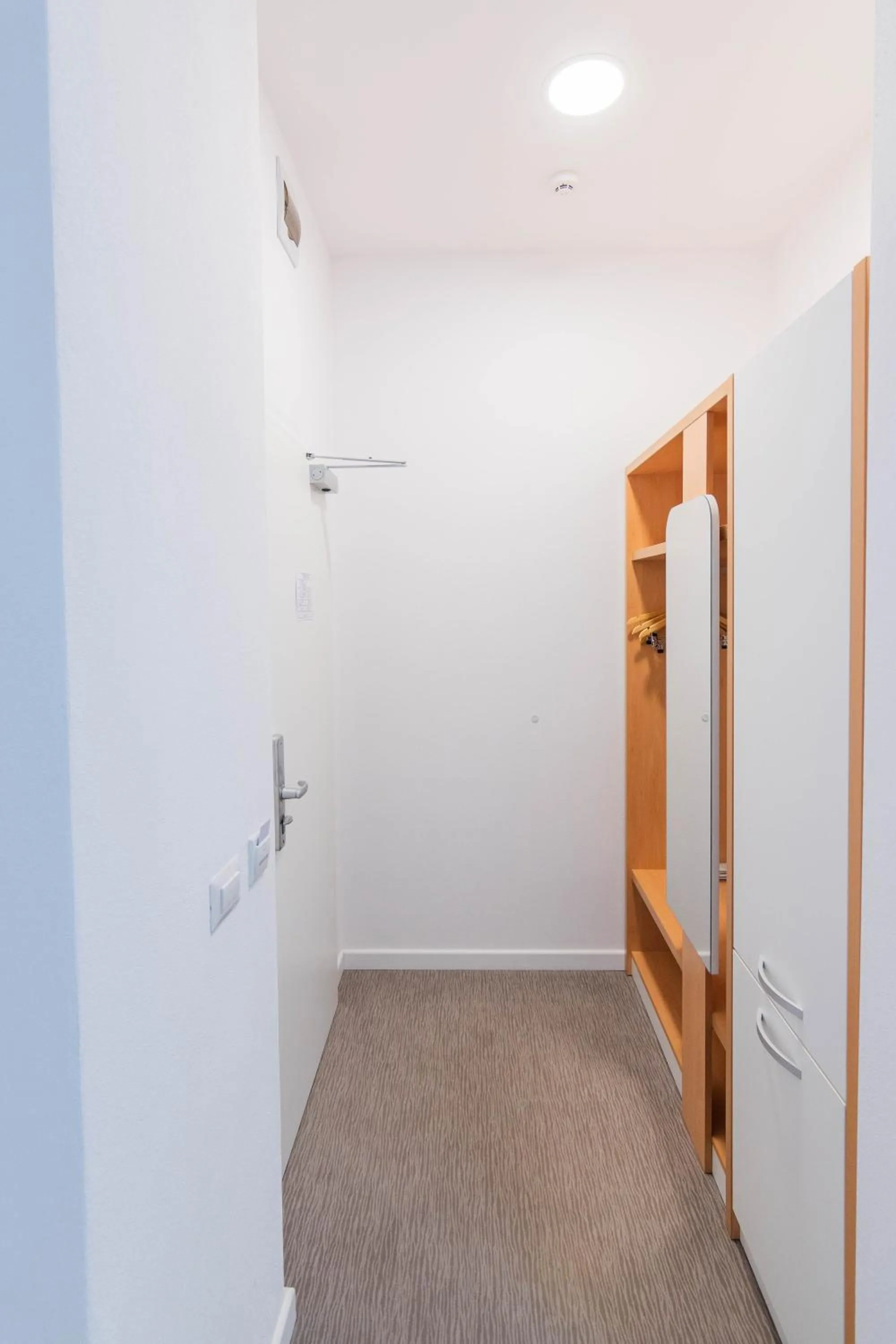 wardrobe in Hotel Urban