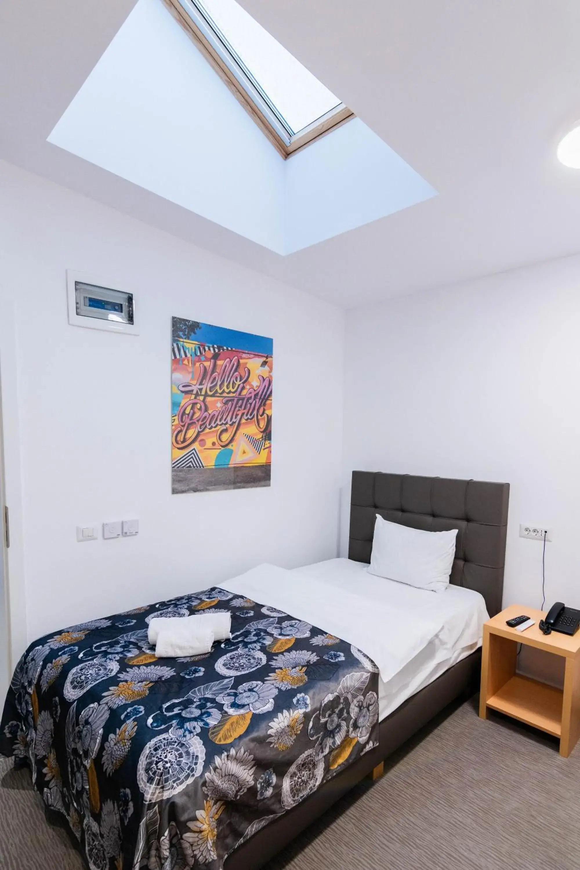 Single Room in Hotel Urban Single Room in Hotel Urban