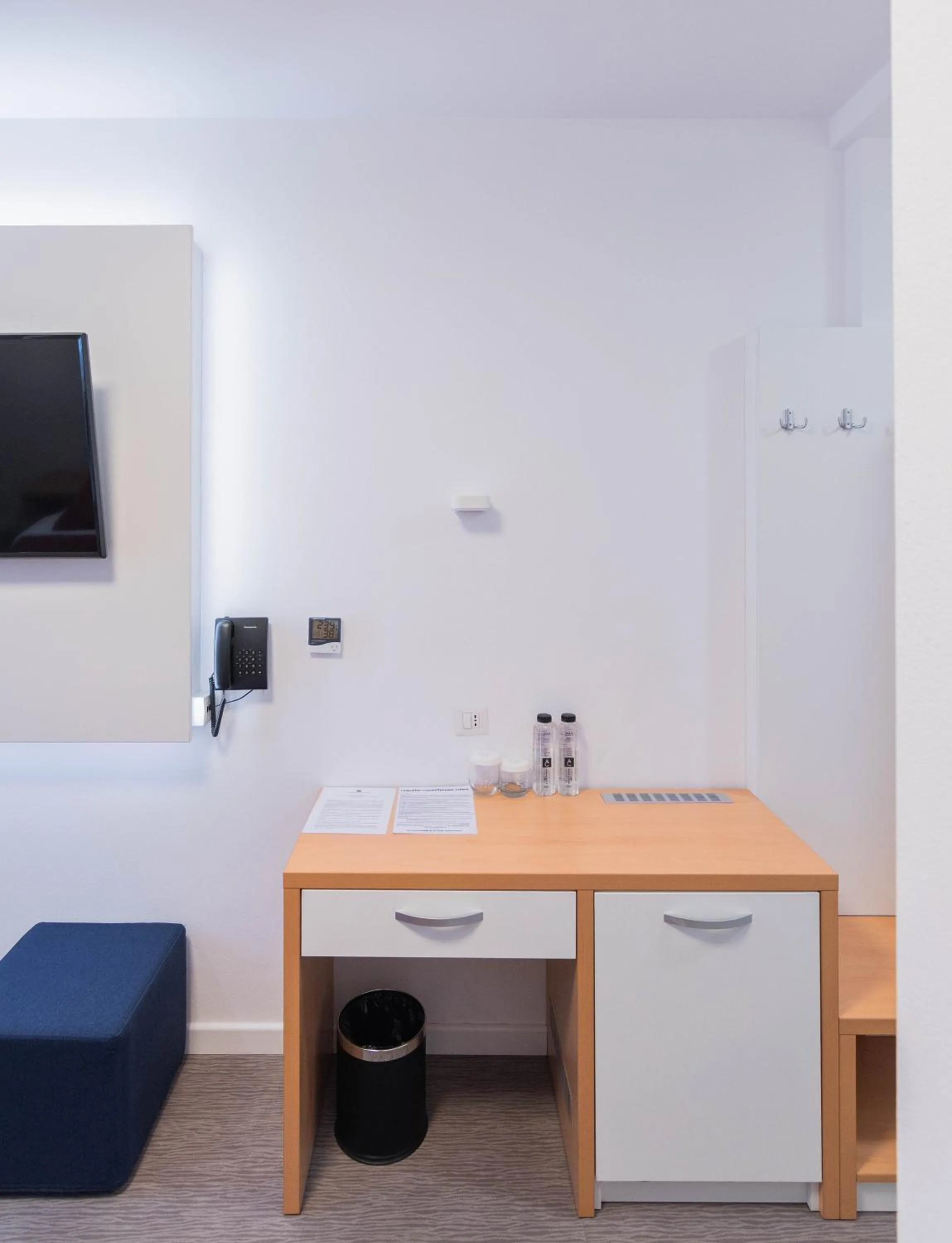 TV and multimedia in Hotel Urban