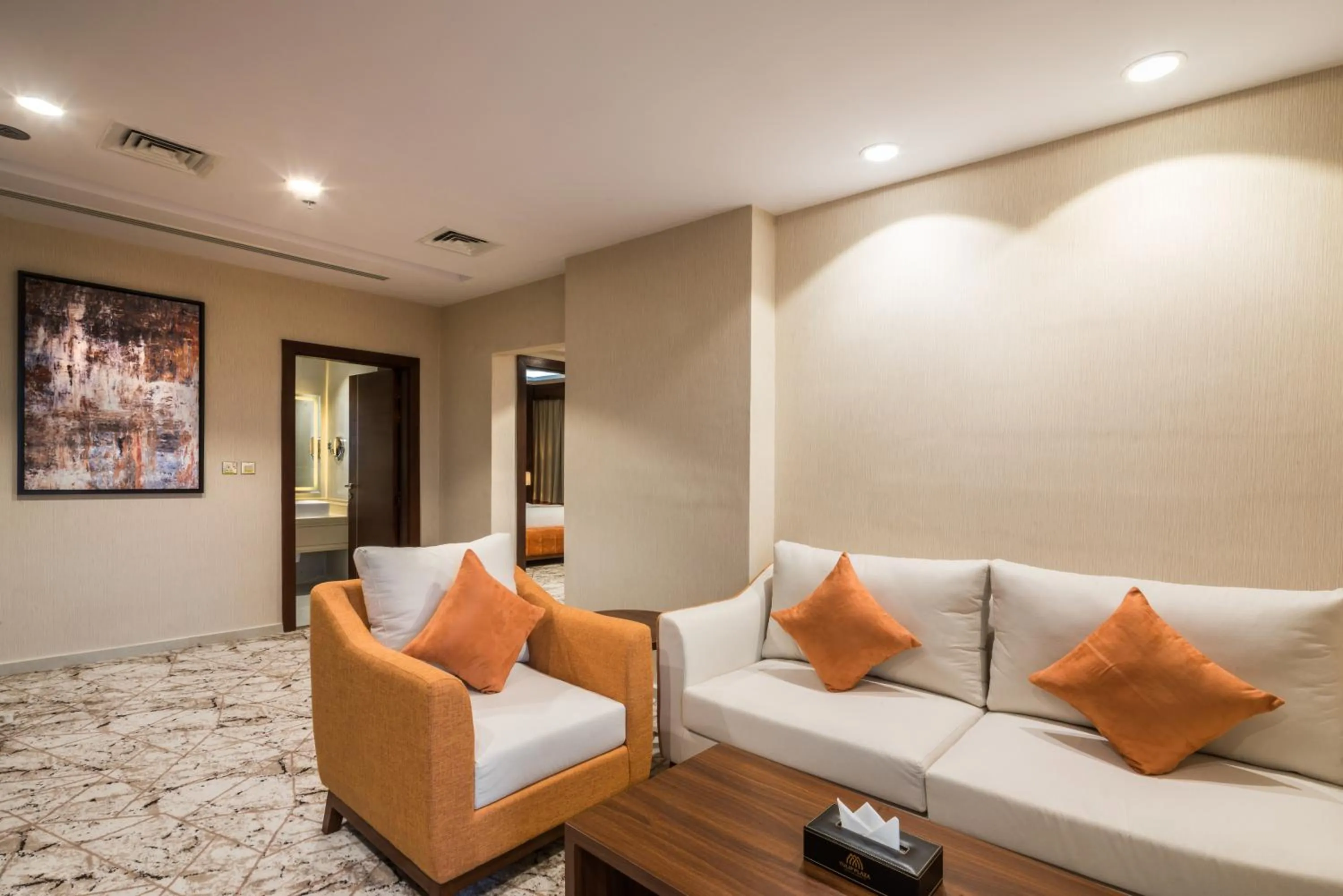 Living room in Tulip Plaza Hotel