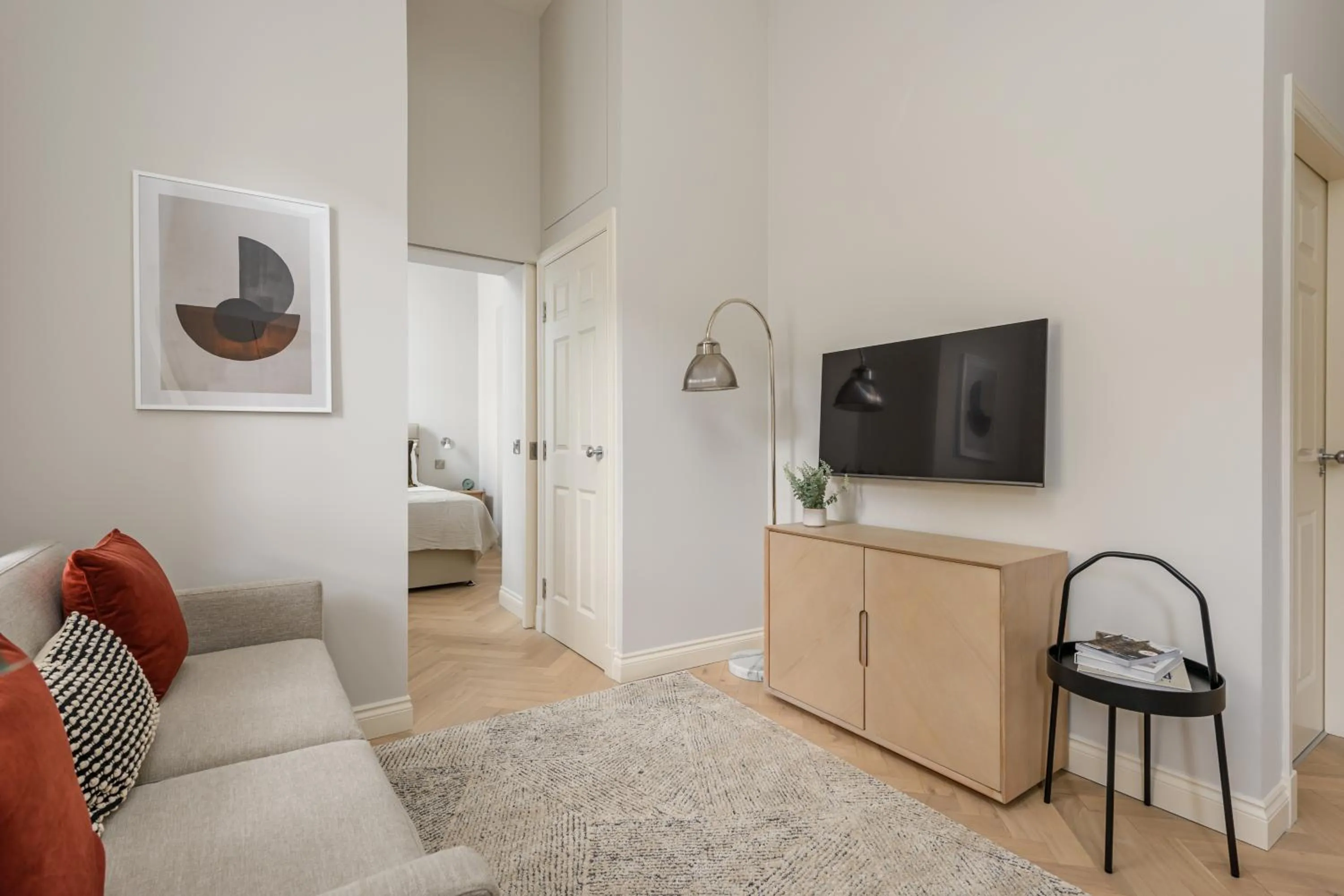 TV and multimedia in Museum Apartments