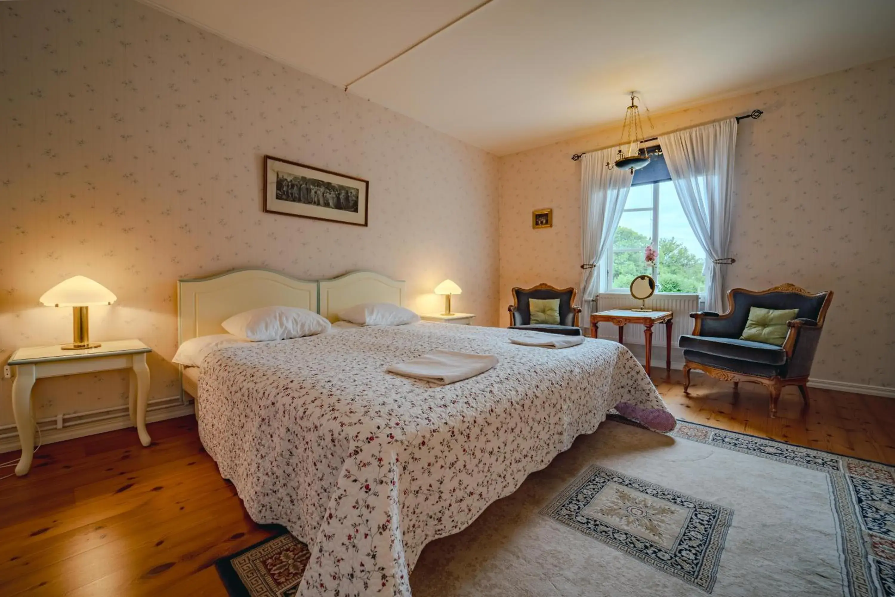 Double Room with Private Bathroom in Svaneholm Hotel Double Room with Private Bathroom in Svaneholm Hotel