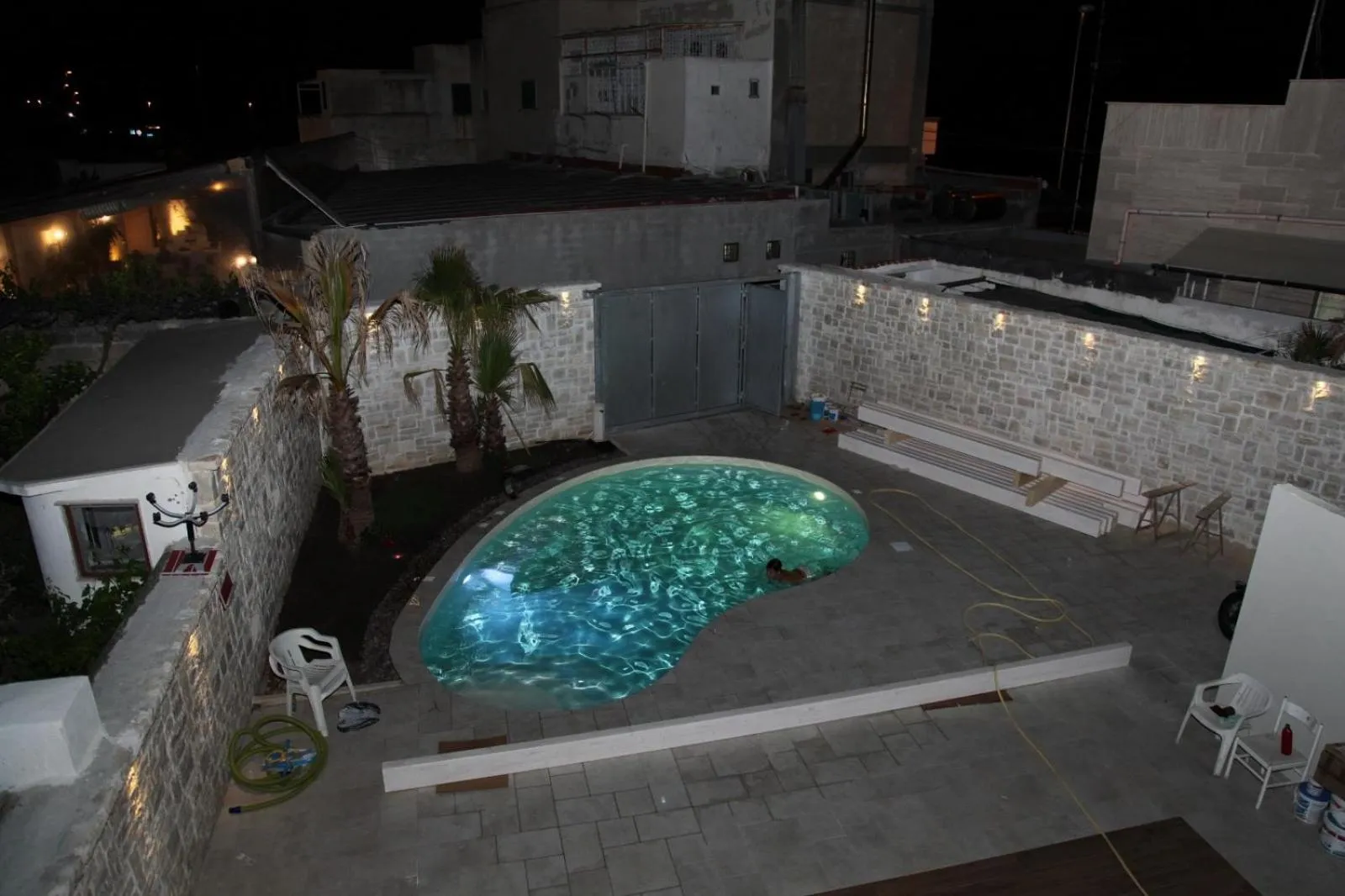Swimming pool in B&B Villa Grace