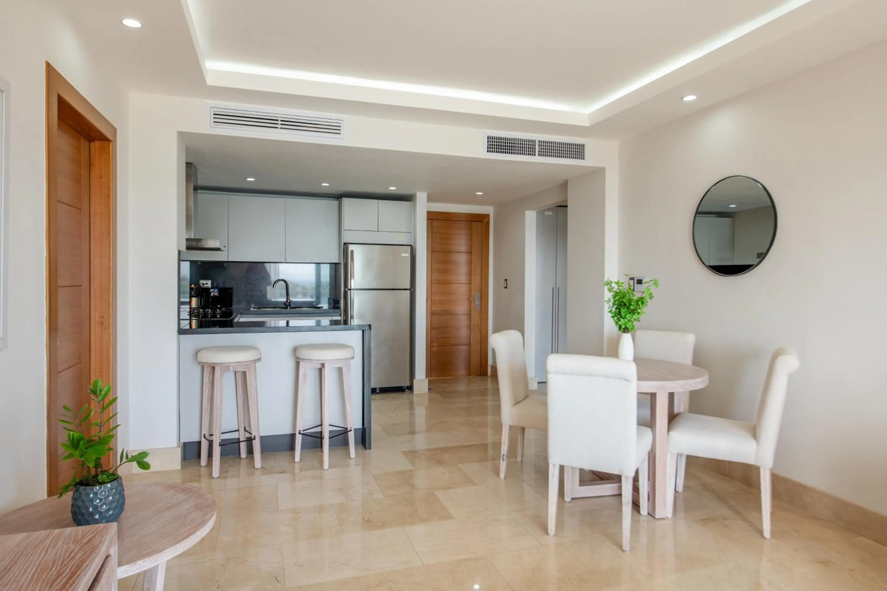 Kitchen or kitchenette in Hacienda Samana Bay Hotel