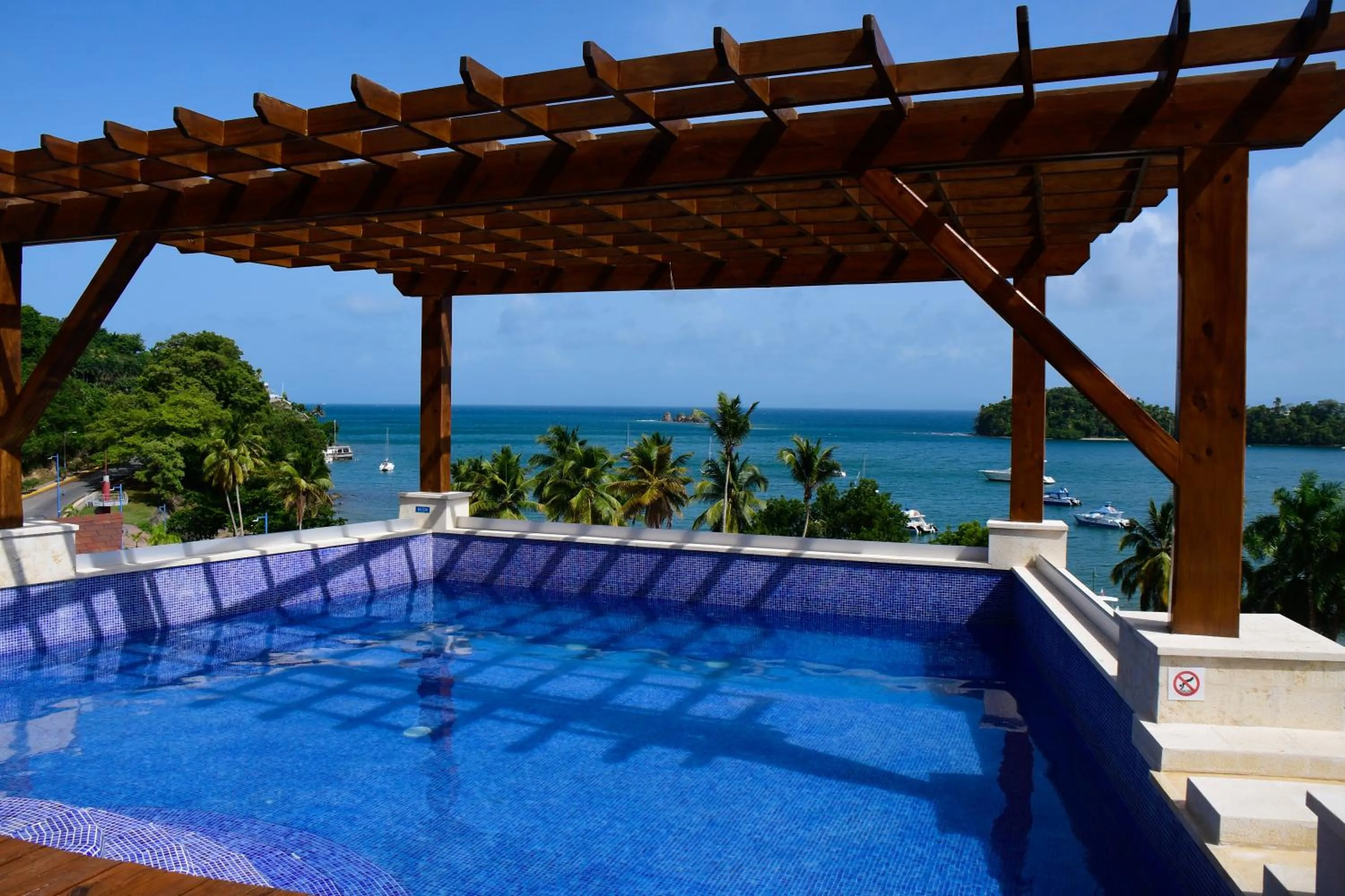 Day in Hacienda Samana Bay Hotel