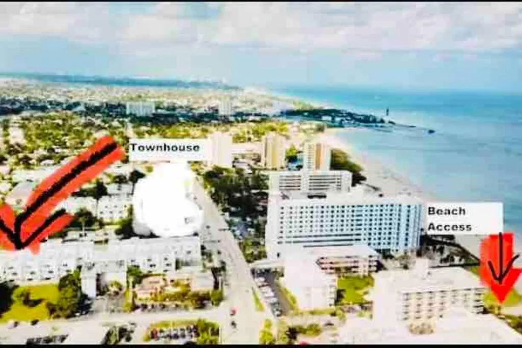 Across the Ocean few steps to beach contemporary three Bedroom townhouse