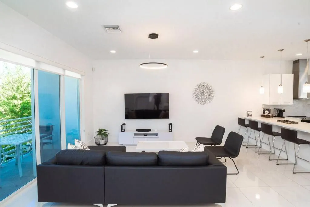 Across the Ocean few steps to beach contemporary three Bedroom townhouse