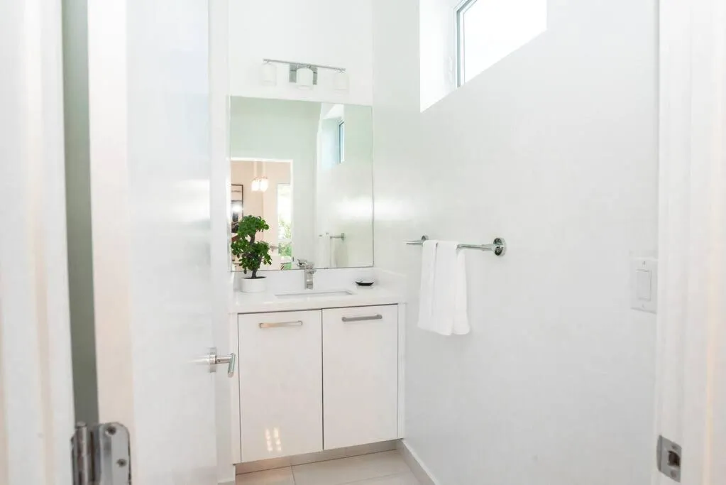 Across the Ocean few steps to beach contemporary three Bedroom townhouse