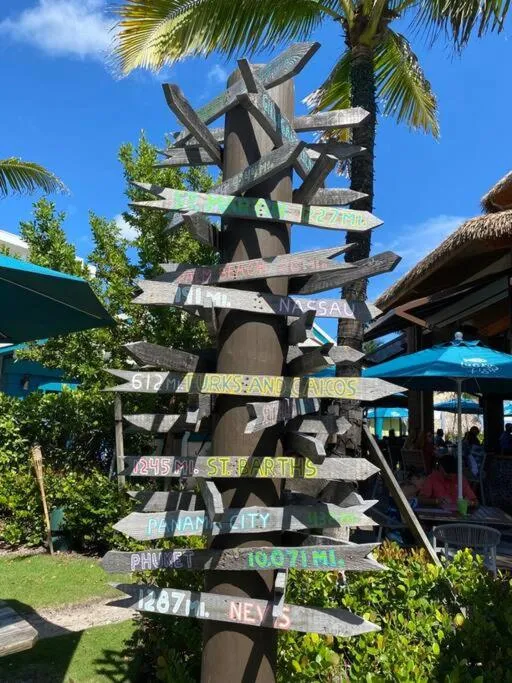 Across the Ocean few steps to beach contemporary three Bedroom townhouse