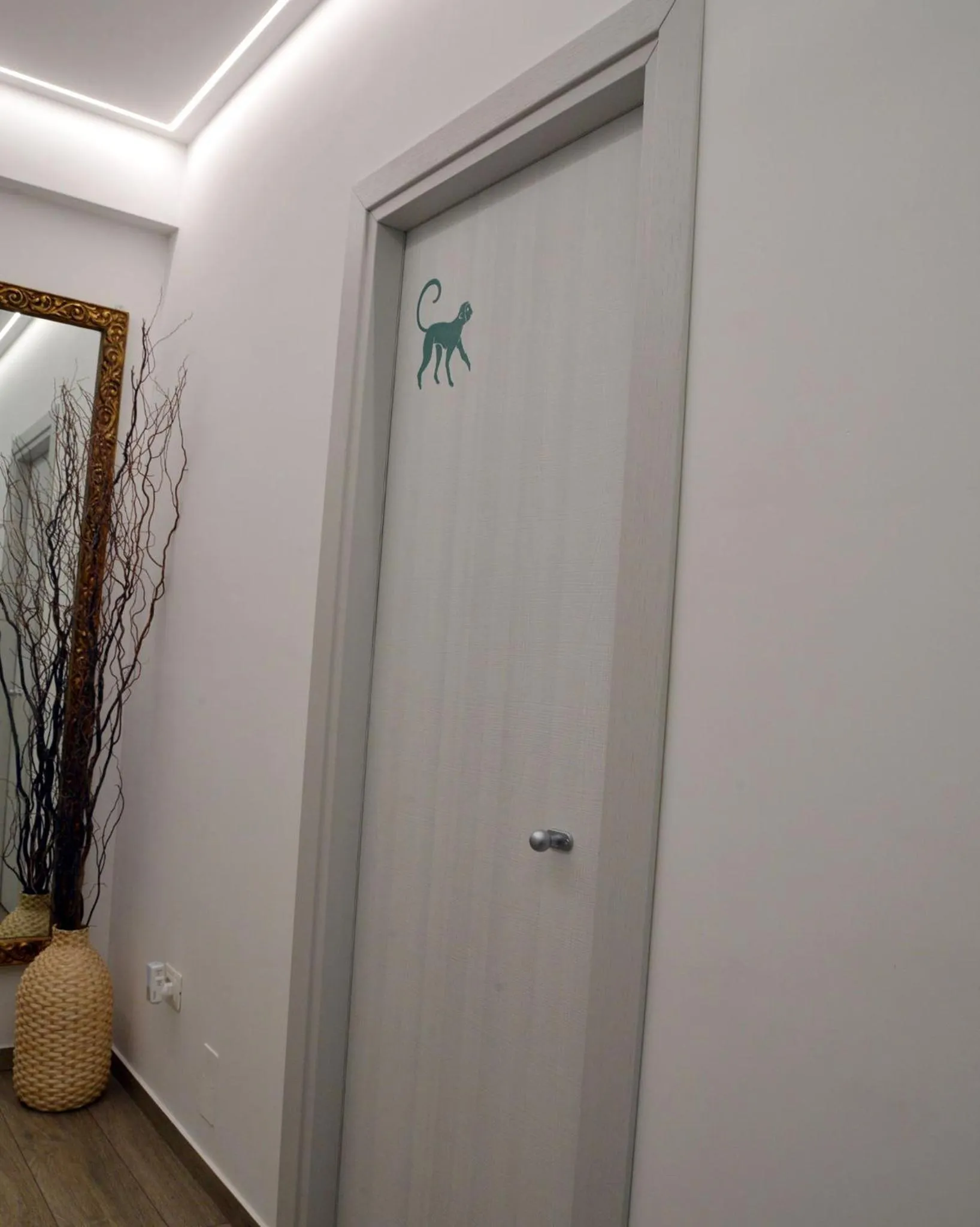 Decorative detail in Urban jungle rooms