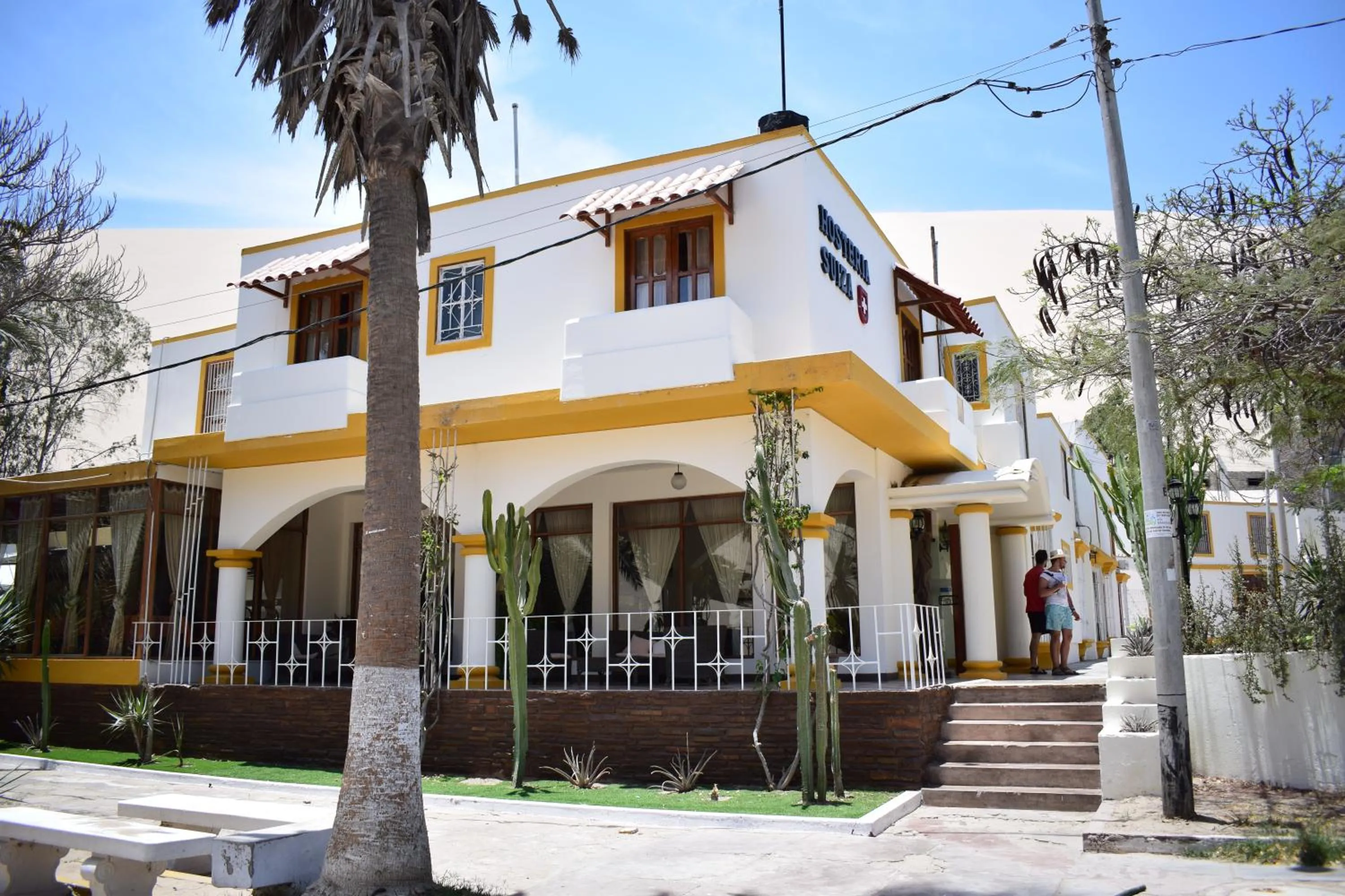 Property building in Hosteria Suiza