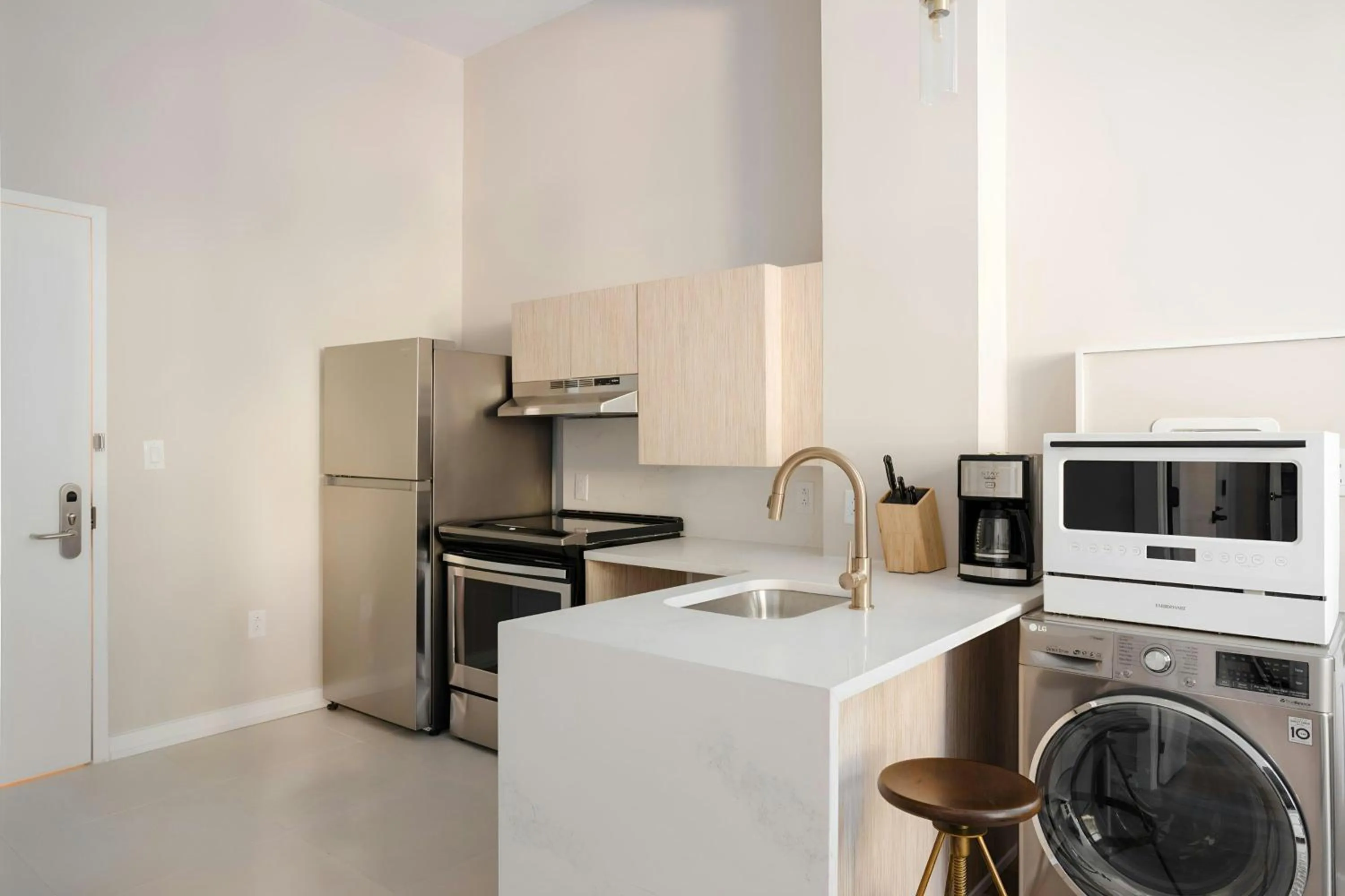 Photo of the whole room in Sonder by Marriott Bonvoy The Edison Apartments Old City