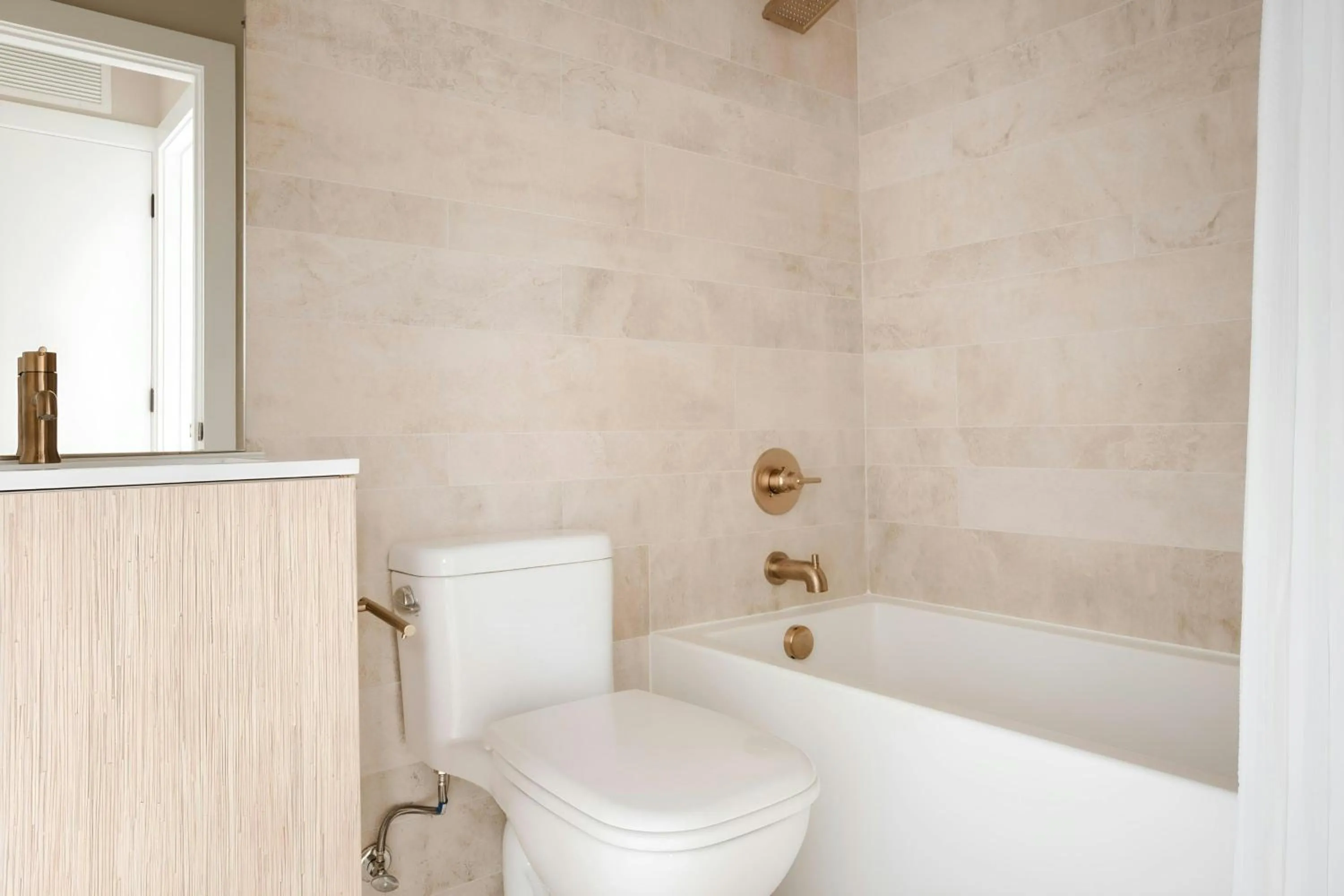 Bathroom in Sonder by Marriott Bonvoy The Edison Apartments Old City