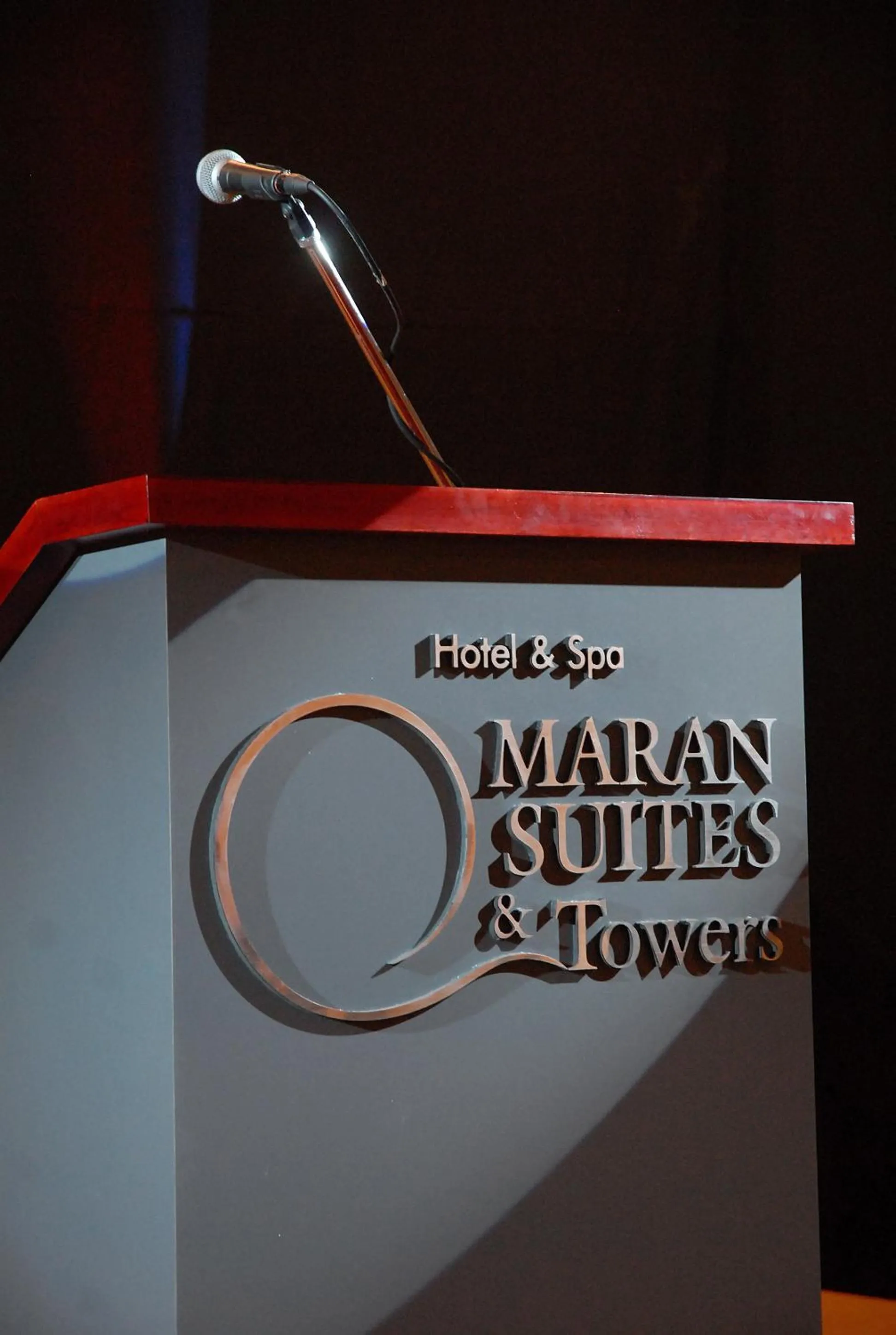 Business facilities in Maran Suites & Towers