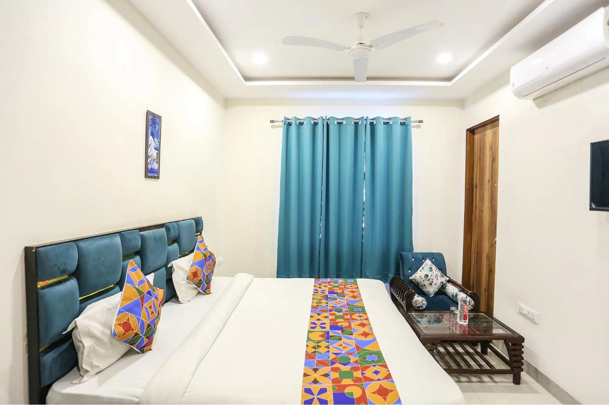 Bedroom, Bed in FabHotel Shiv Rachna - Mansarovar
