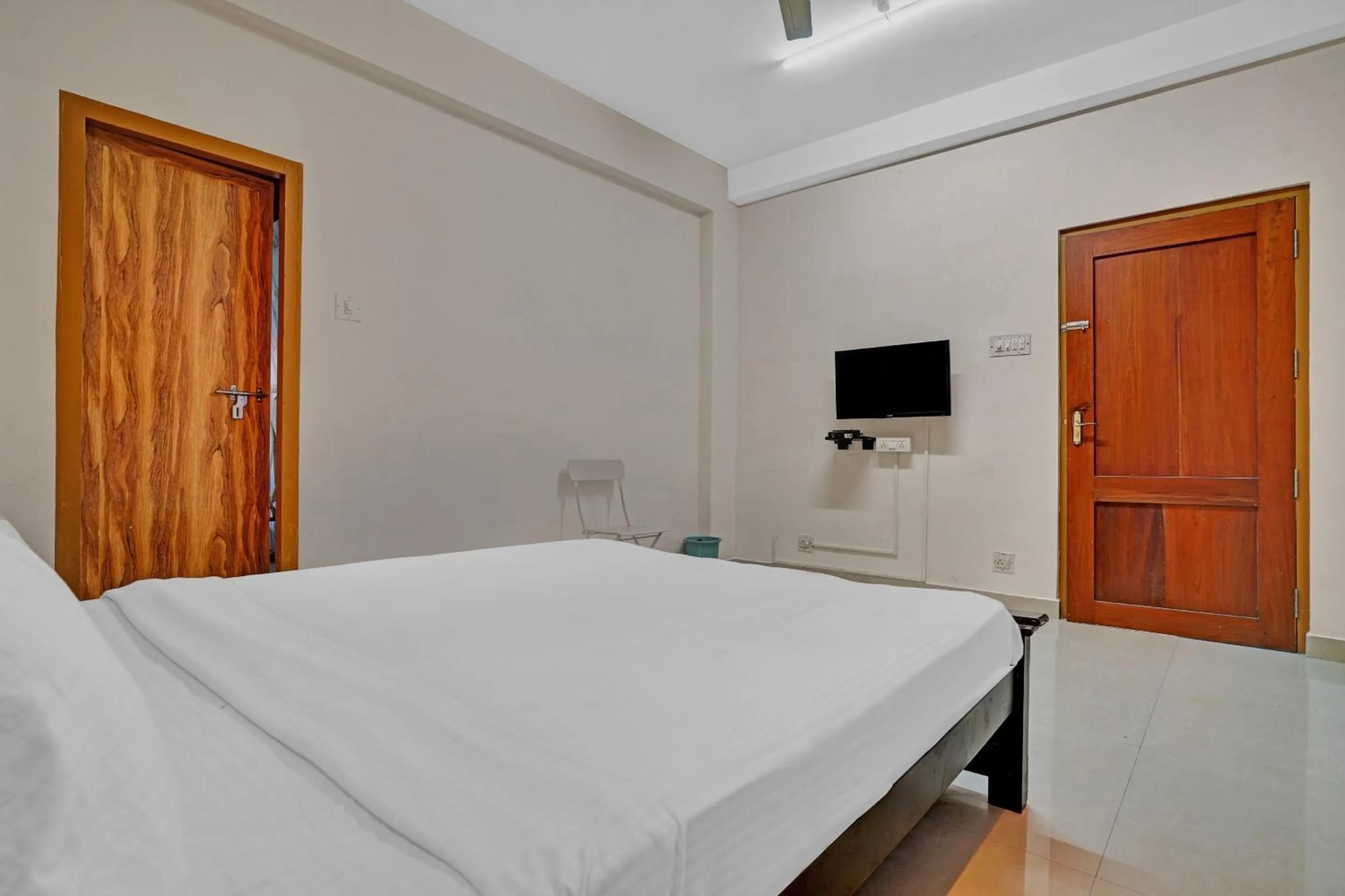 Bedroom, Bed in Collection O Lala Homes