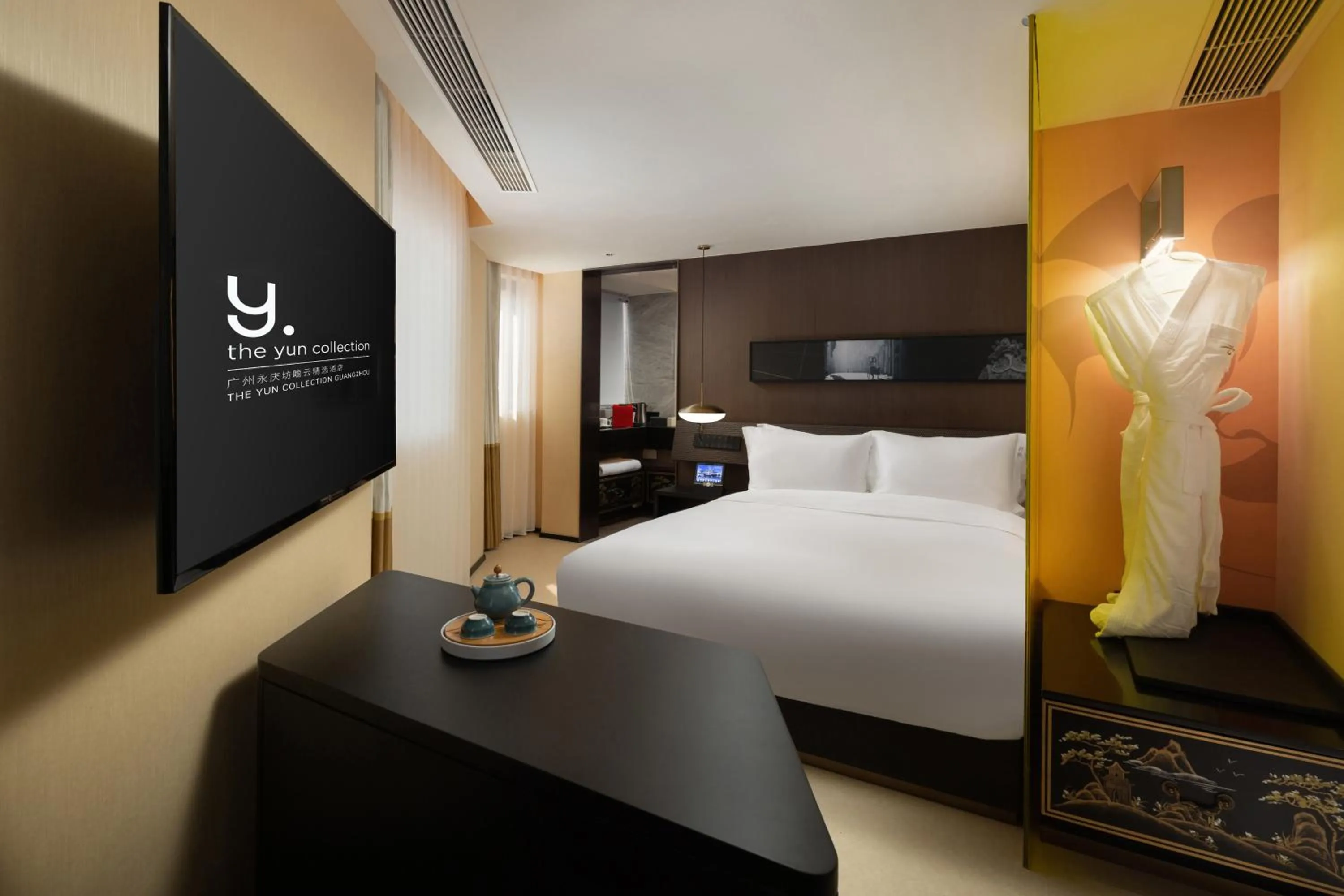 TV and multimedia, Bed in The Yun Collection Guangzhou Yong Qing Fang