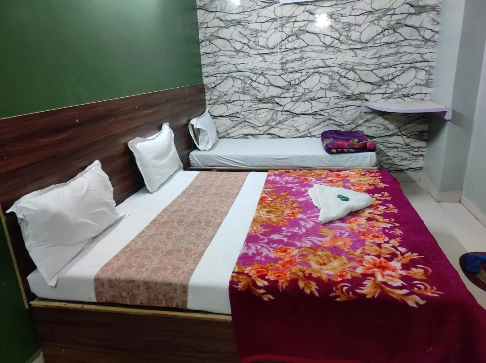 Photo of the whole room, Bed in Hotel Siddhi Vinayak
