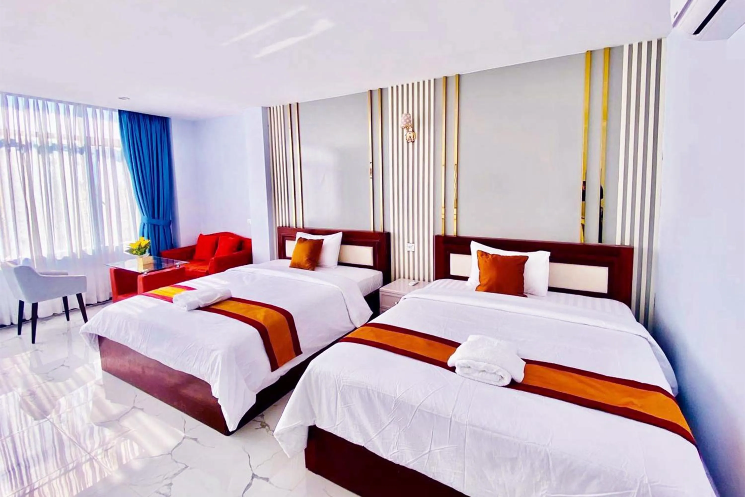 Bed in Kampot Sunny Hotel