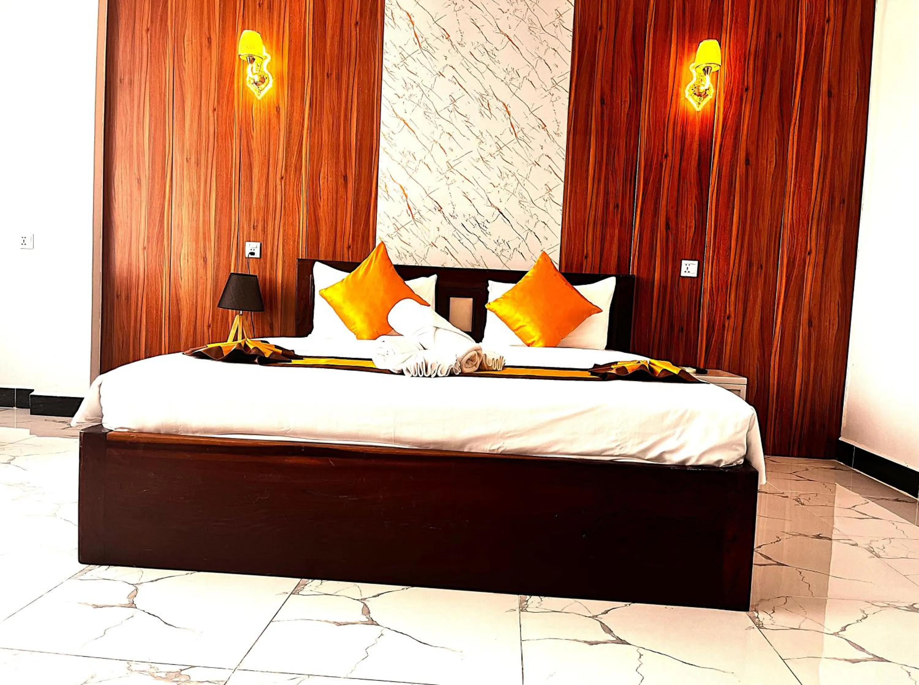 Bedroom, Bed in Kampot Sunny Hotel