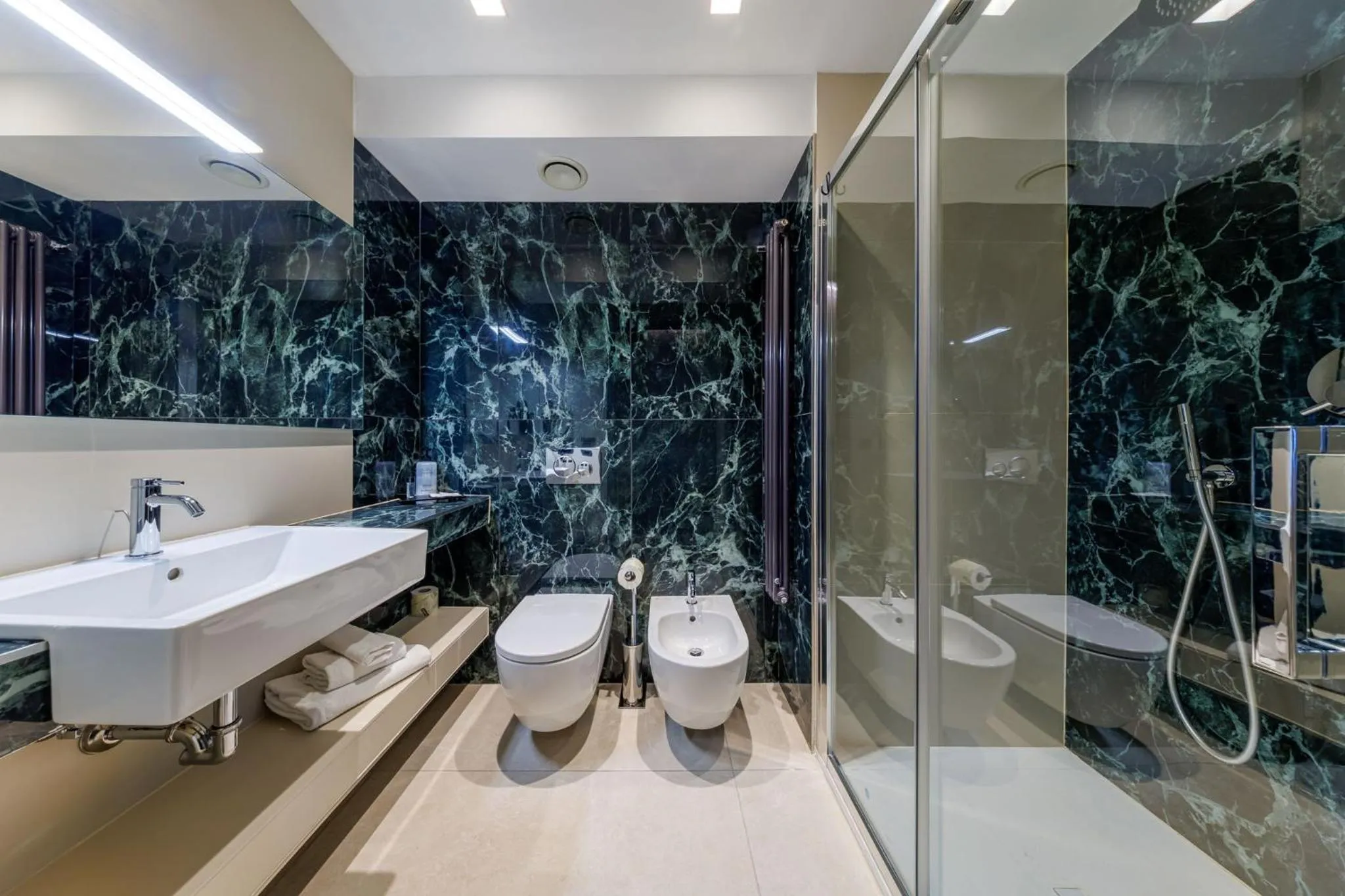 Shower in Casa San Giuseppe