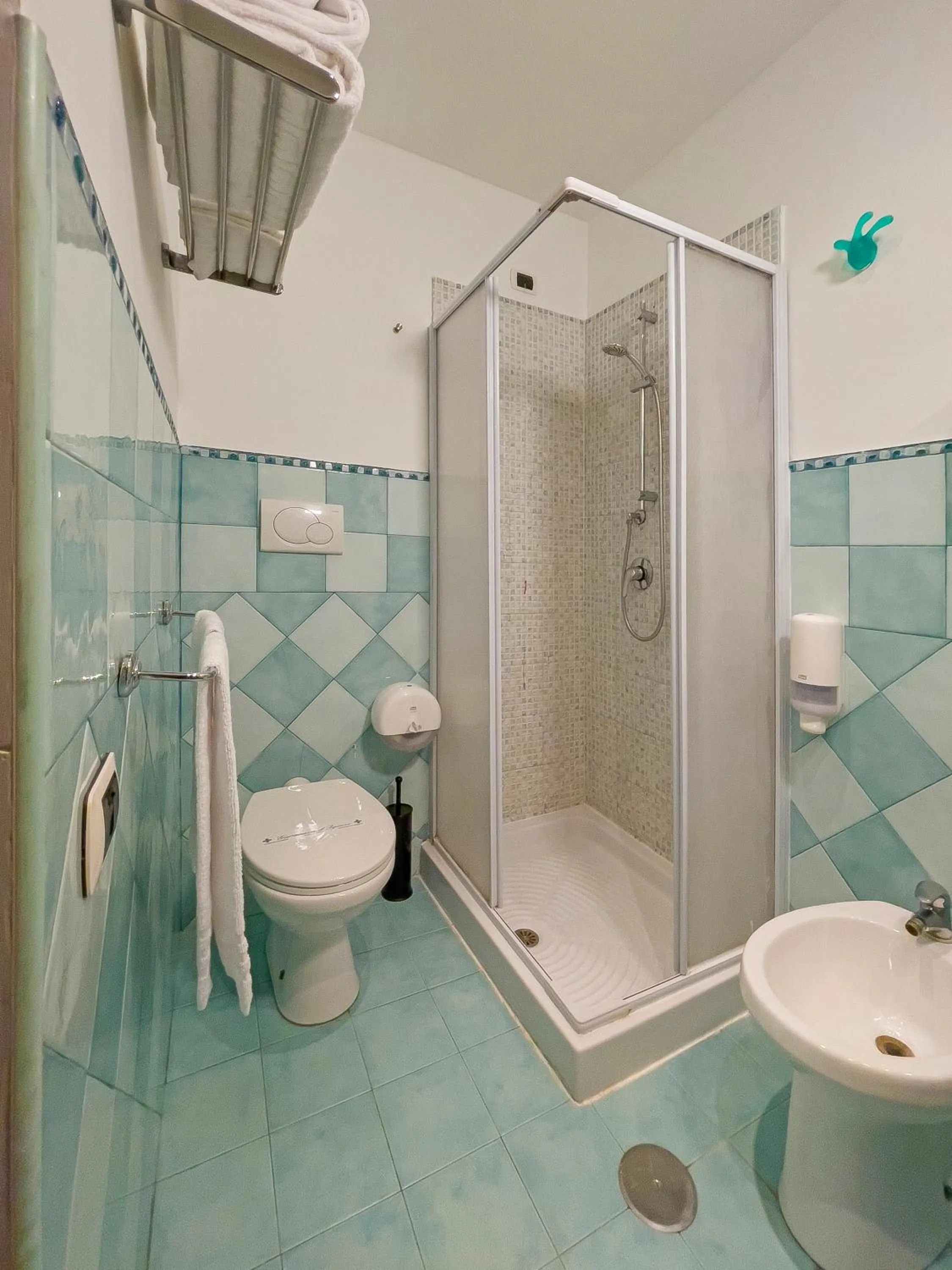 Bathroom in Gregorio's Rooms