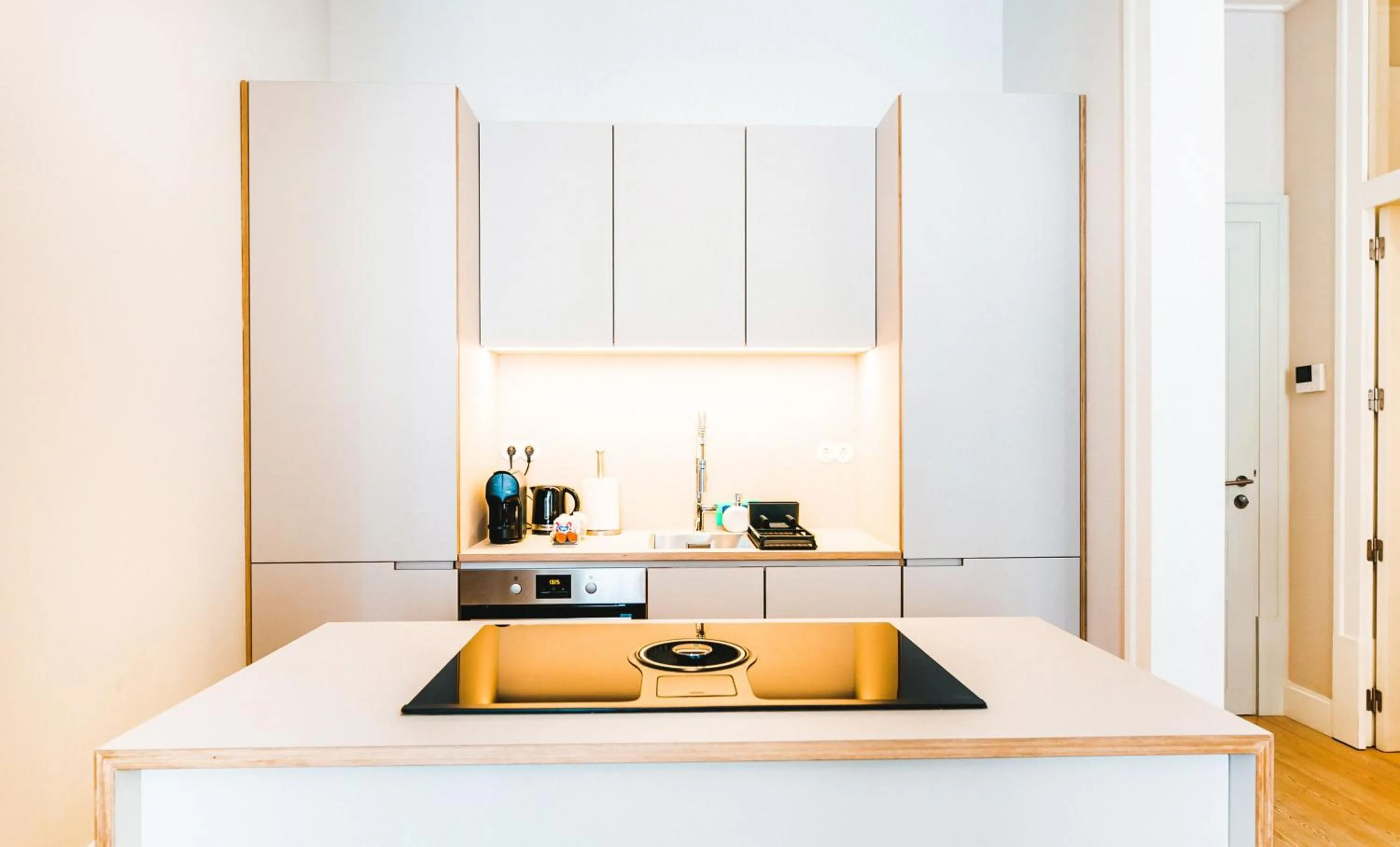 Kitchen or kitchenette in The Lift Apartments by RIDAN Hotels