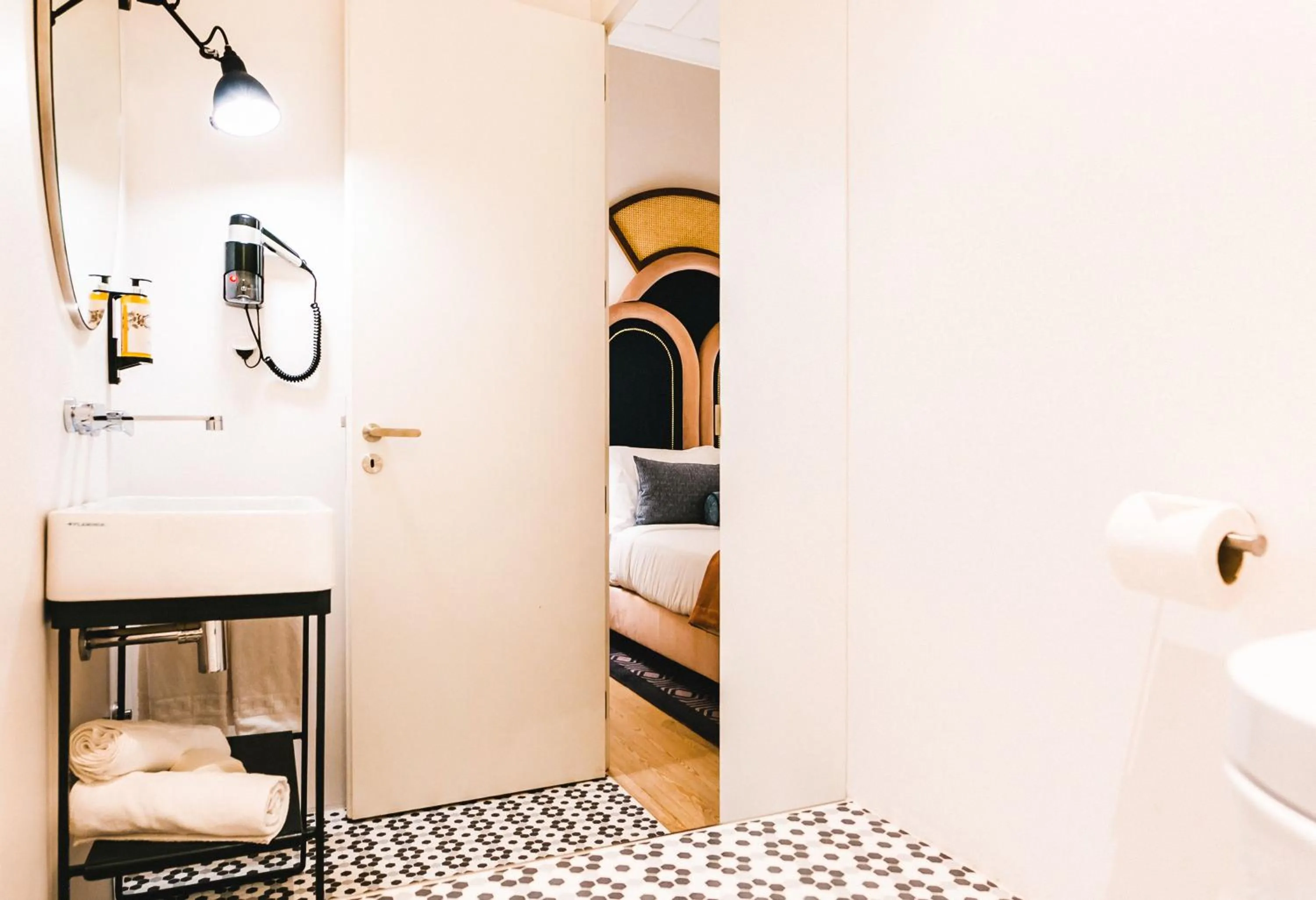 Bed in The Lift Apartments by RIDAN Hotels