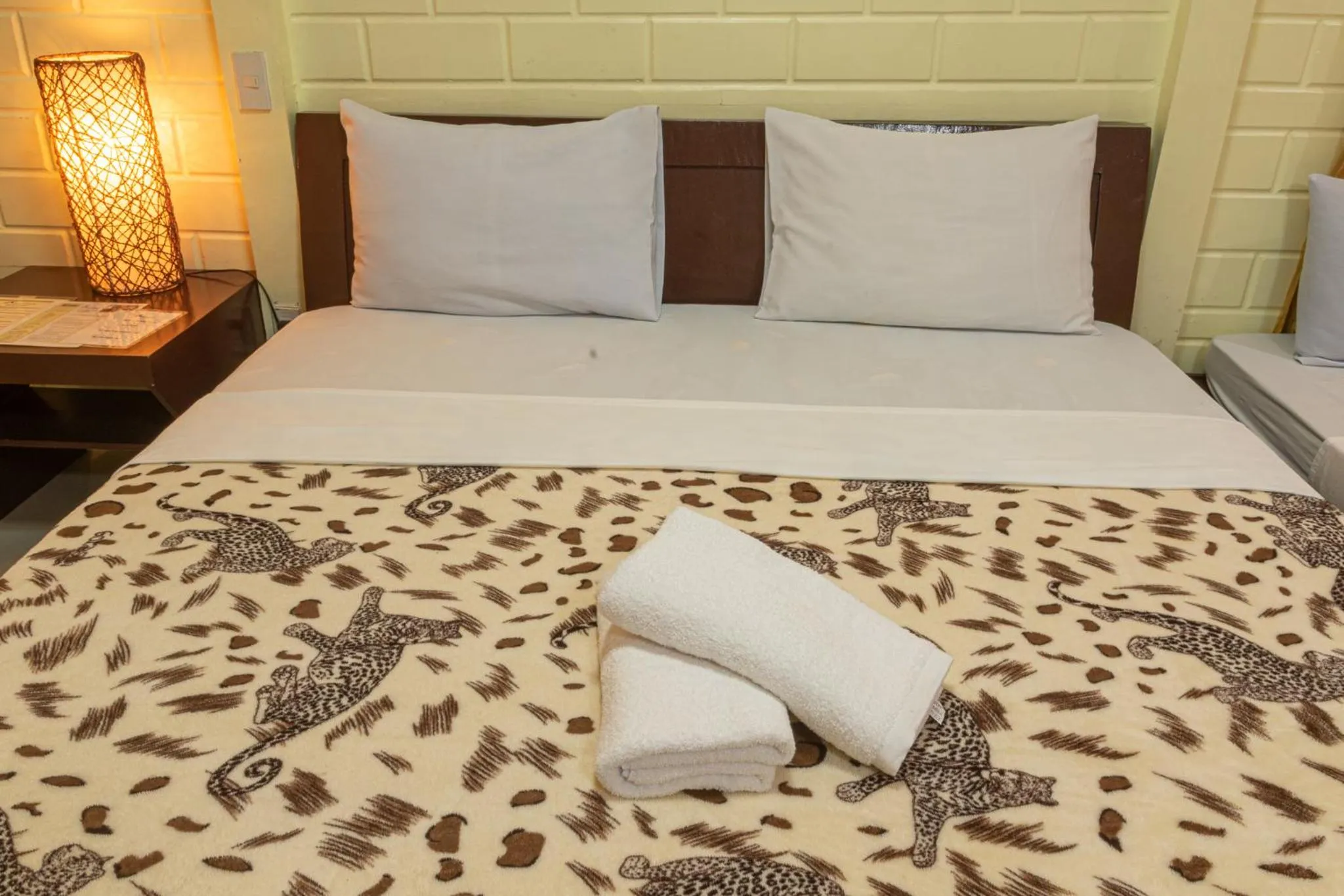 Bed in Almira Diving Resort- Panglao