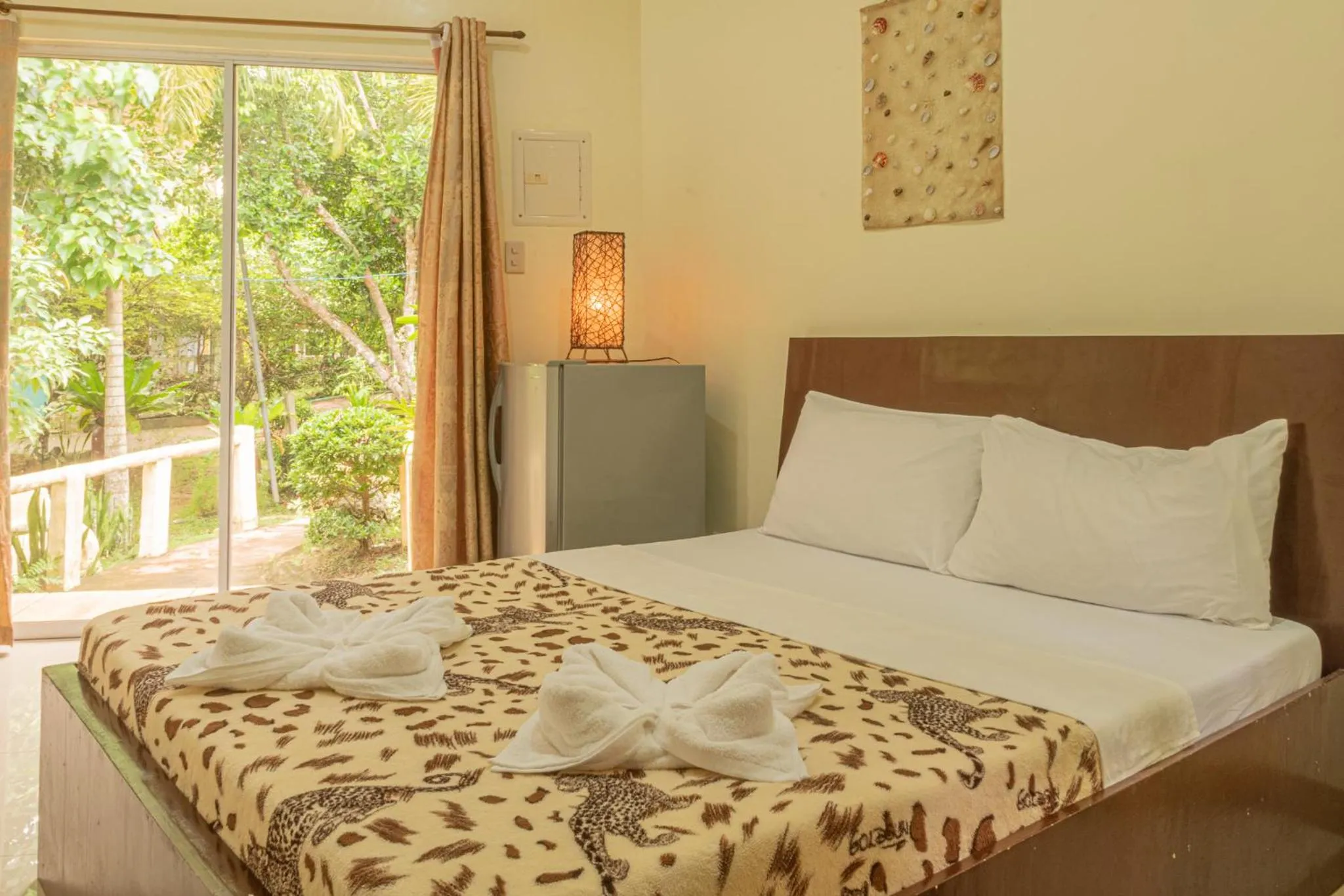 Bed in Almira Diving Resort- Panglao