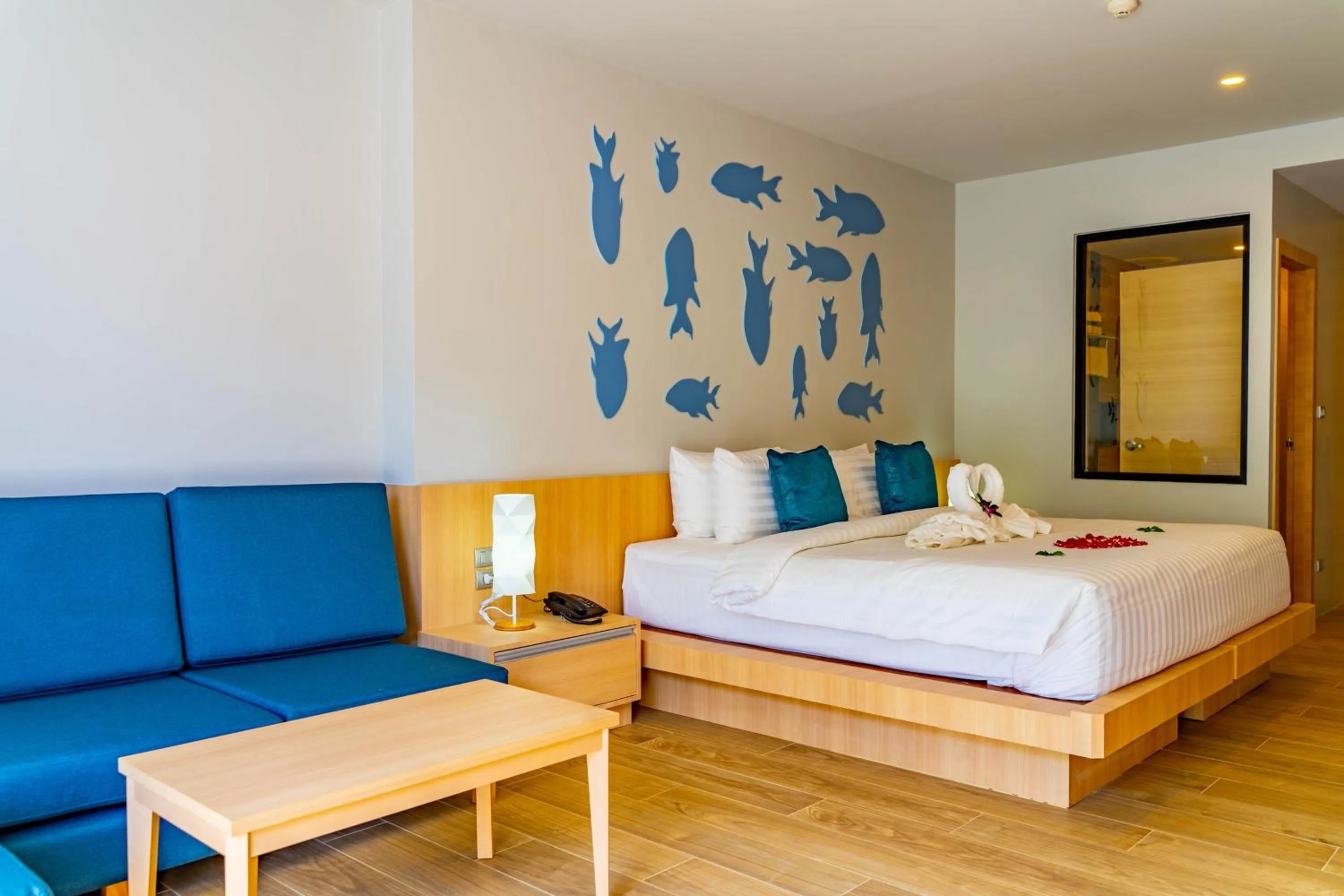 Bed in Golden Paradise Hotel - SHA PLUS