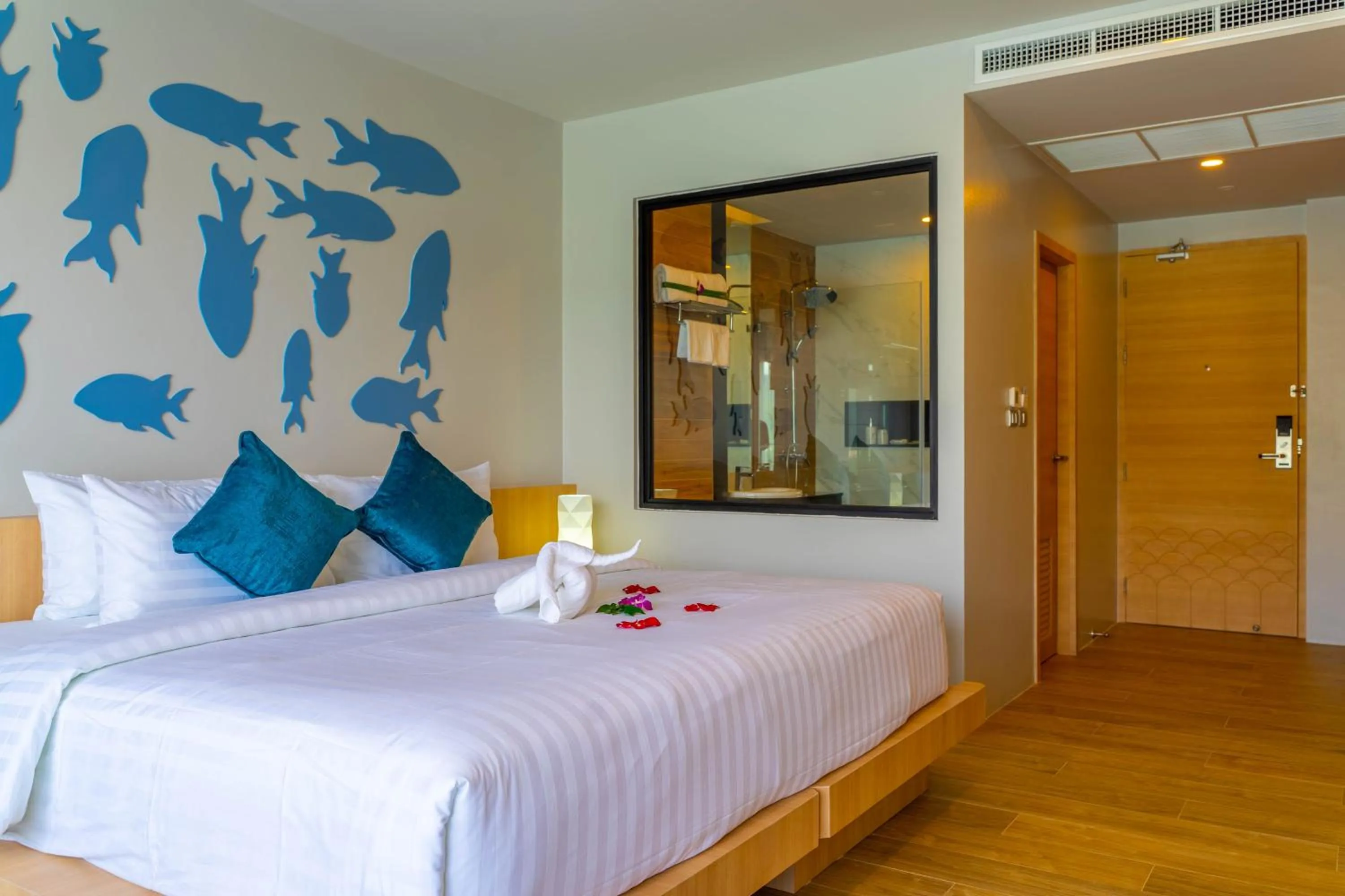 Bed in Golden Paradise Hotel - SHA PLUS