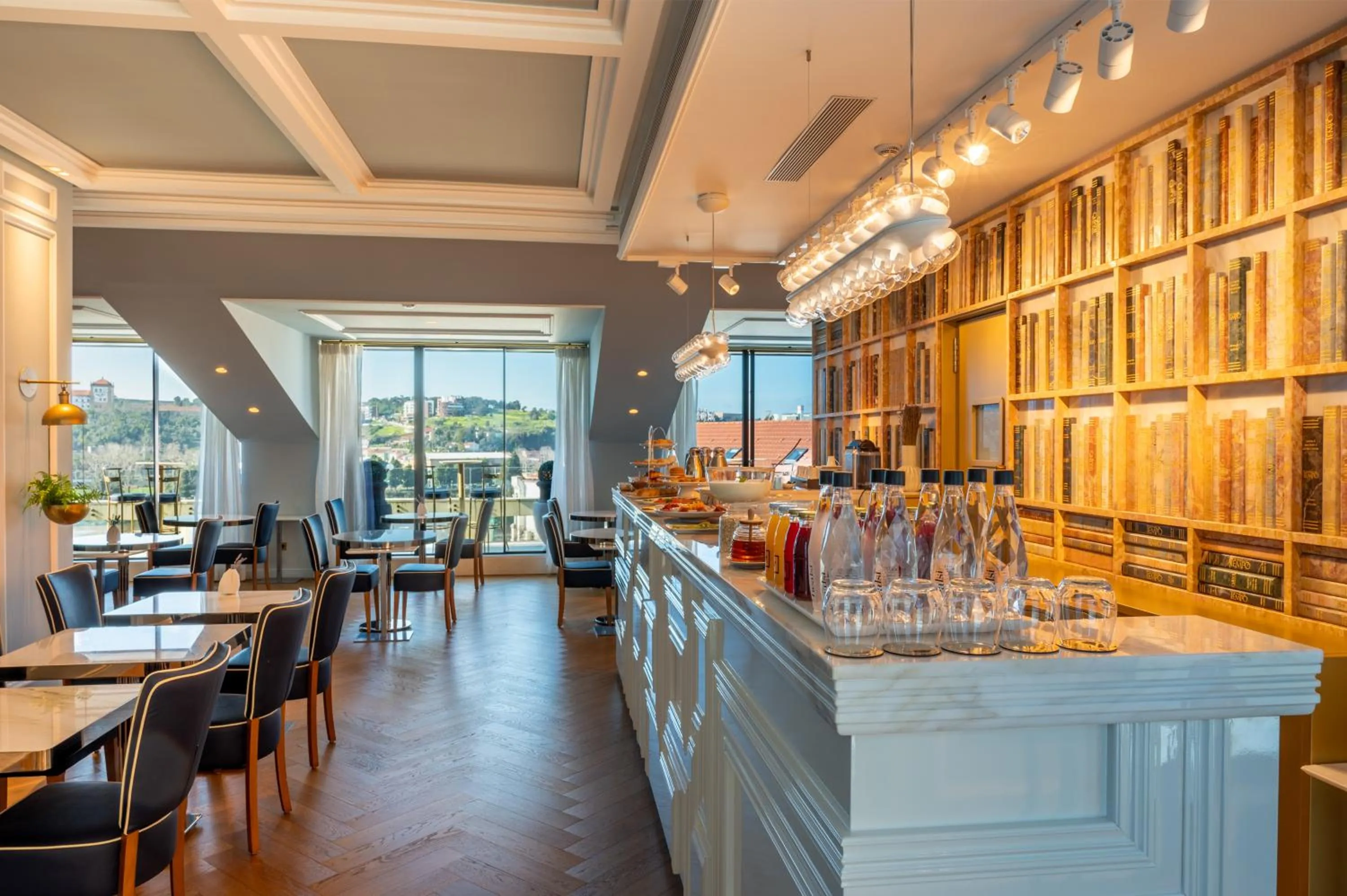 Breakfast in CBR Boutique Hotel - Coimbra