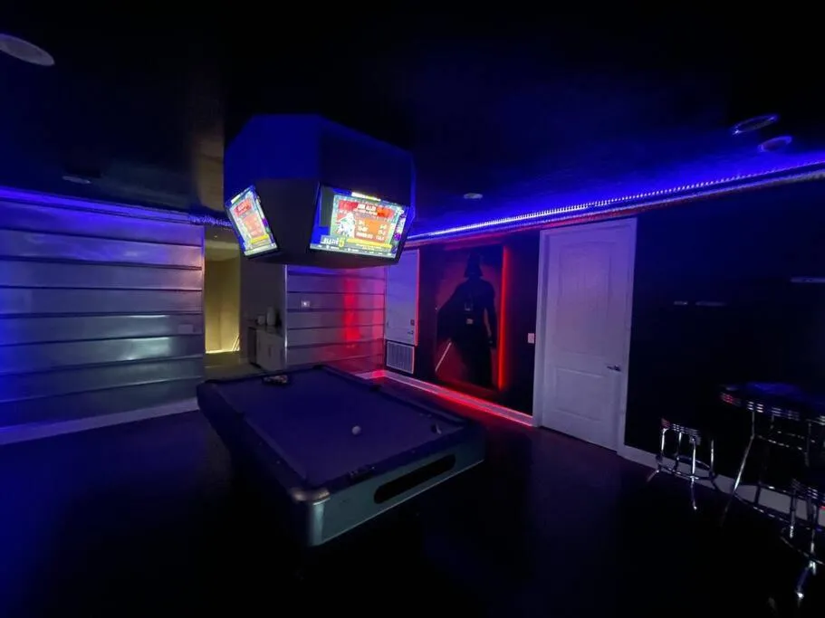 Billiard in Spectacular 12-Bed Mansion with game room