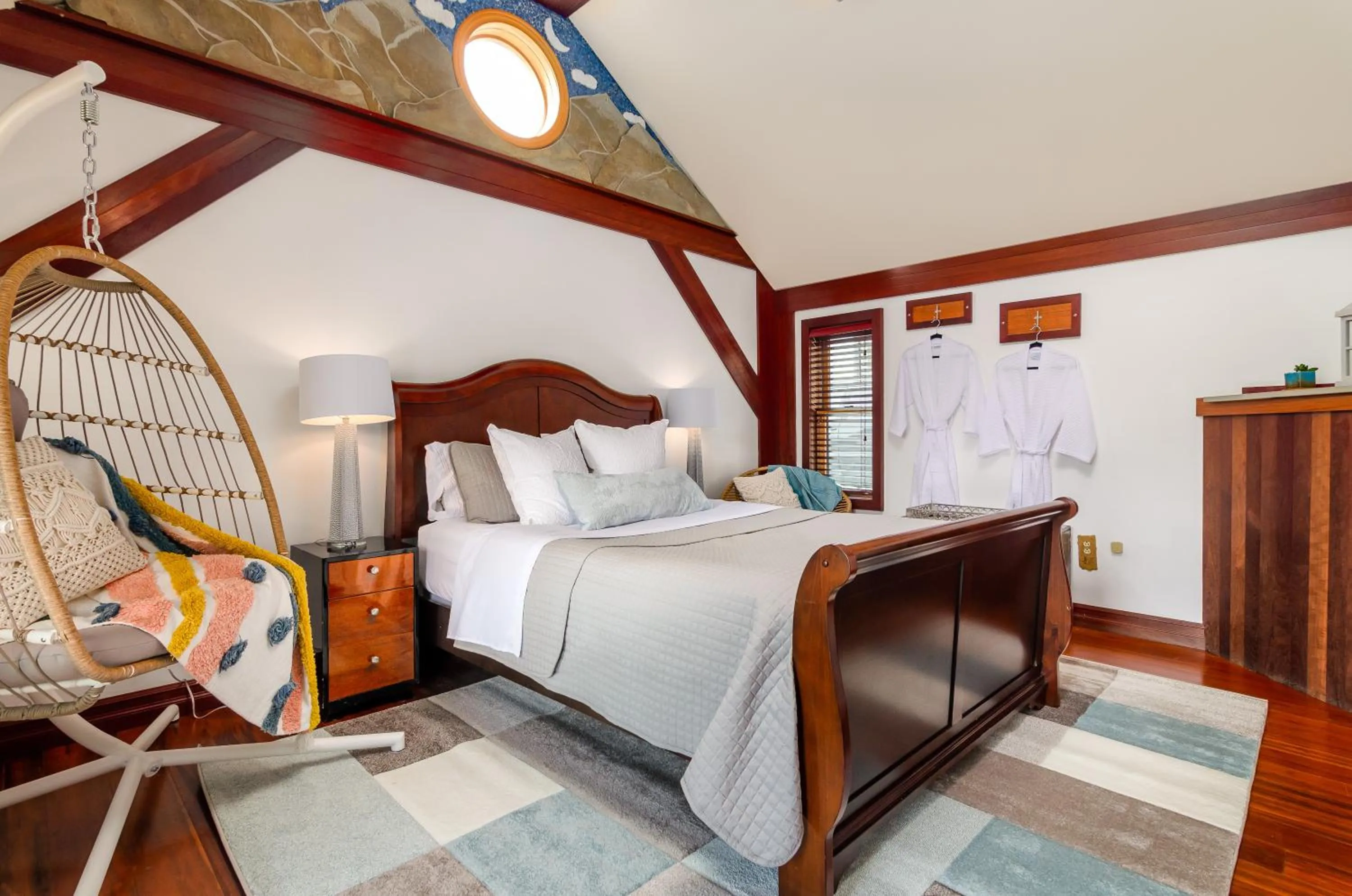 Bed in New Park Venue & Suites