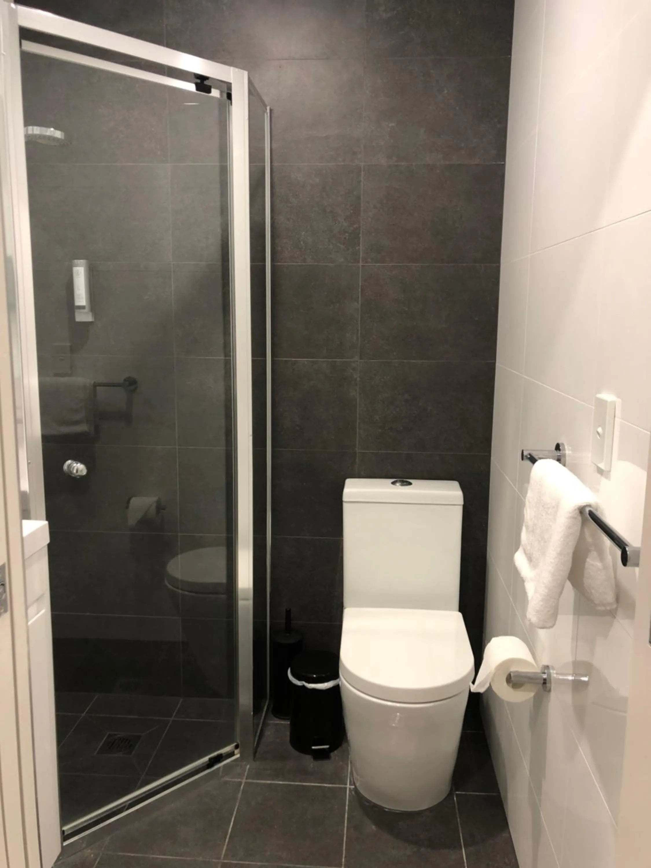 Bathroom in Coogee Studio Apartments