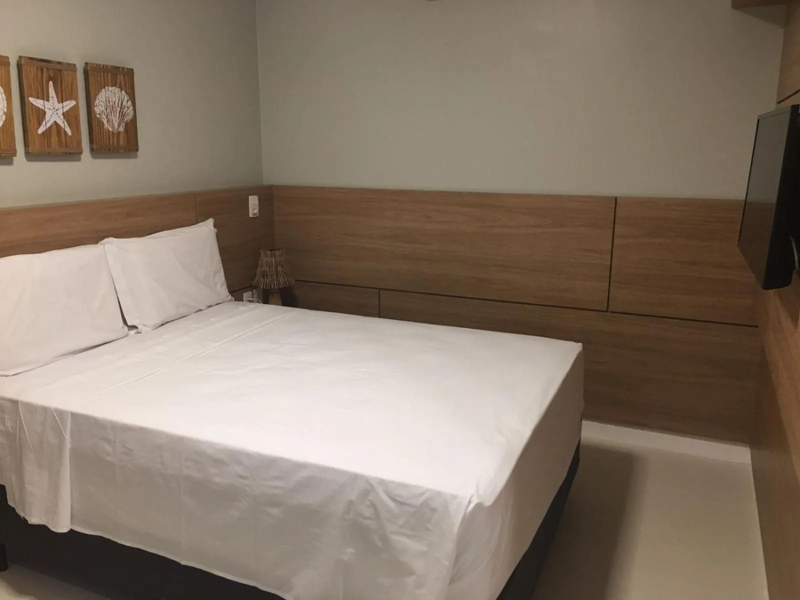 Bedroom, Bed in Paraiso Beach Hotel