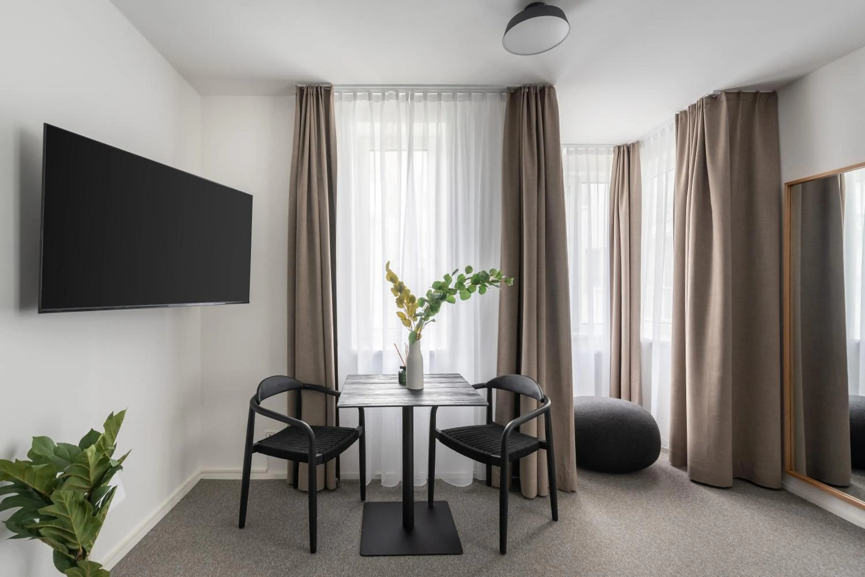 Seating area in Limehome Linz Friedrichstraße