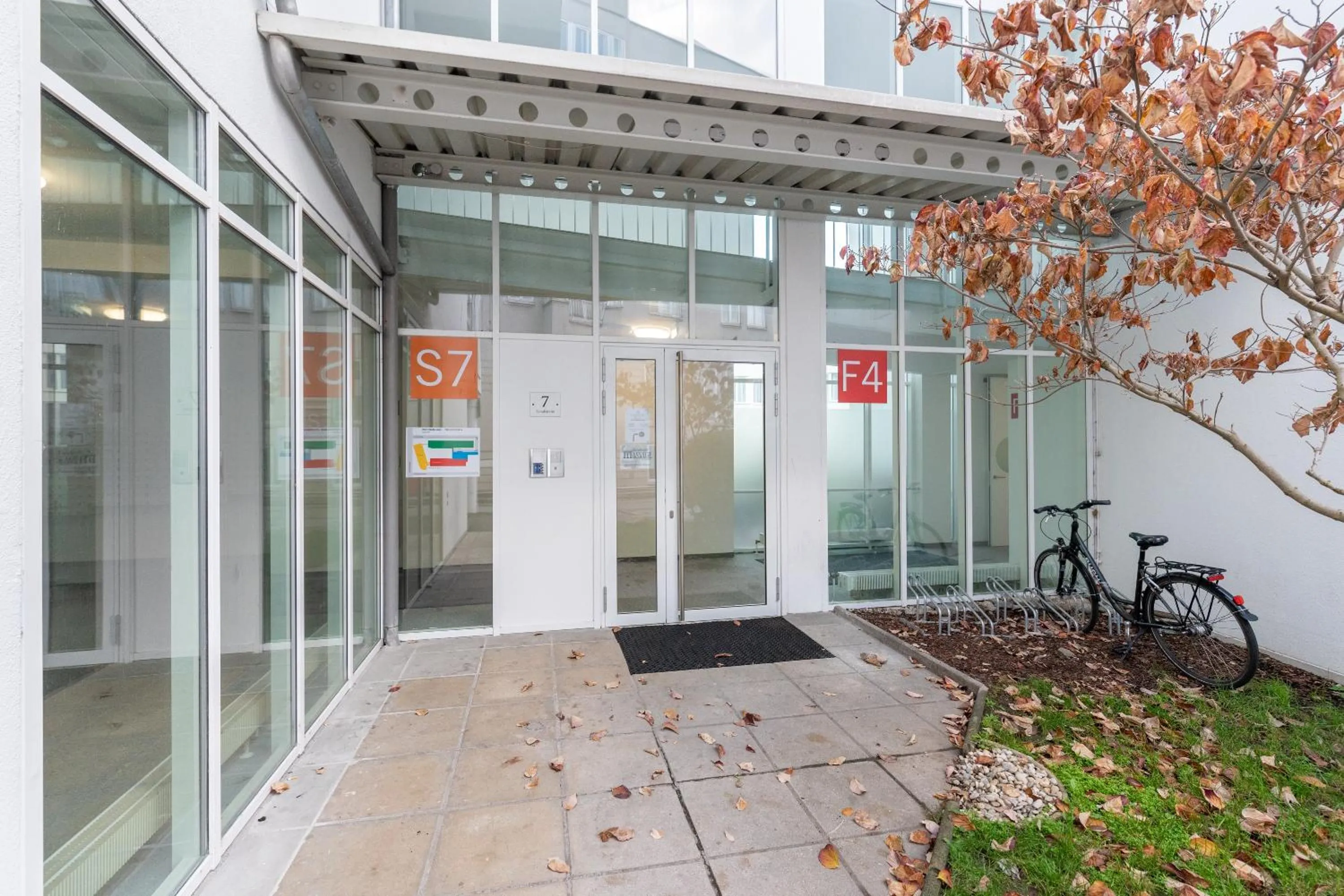 Facade/entrance in Limehome Linz Friedrichstraße