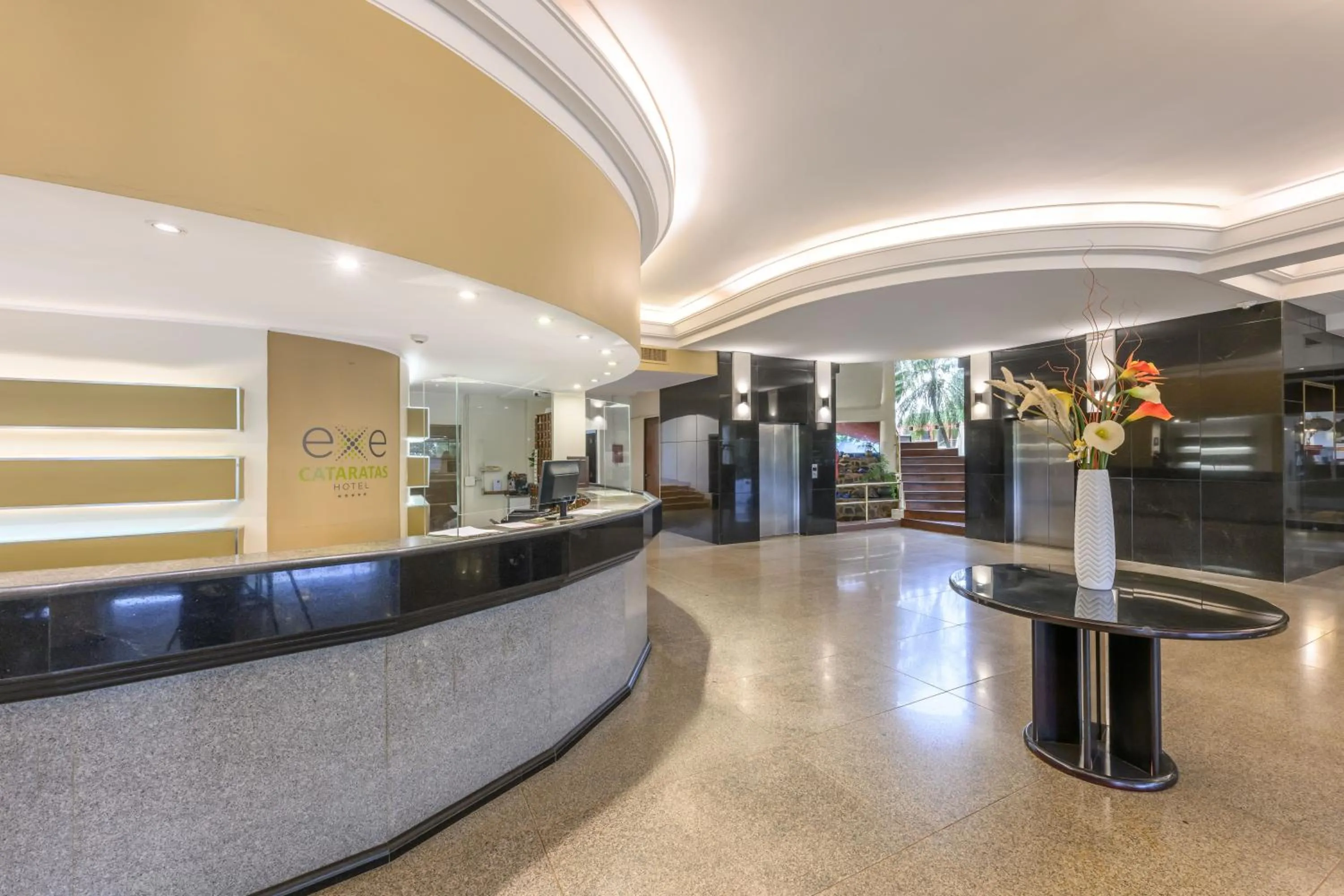 Lobby or reception in Exe Hotel Cataratas