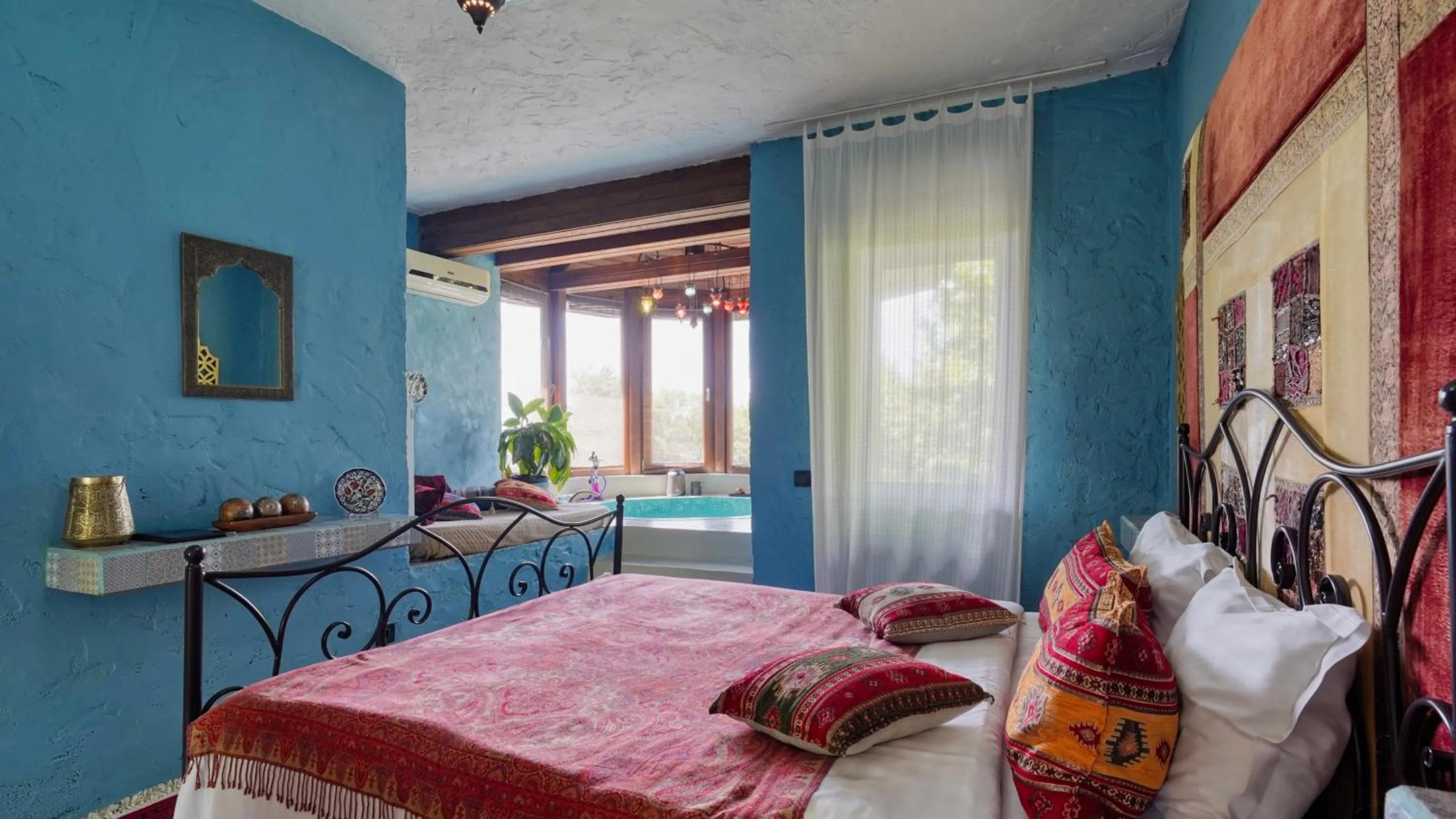 Photo of the whole room, Bed in Relax in Style Boutique Hotel