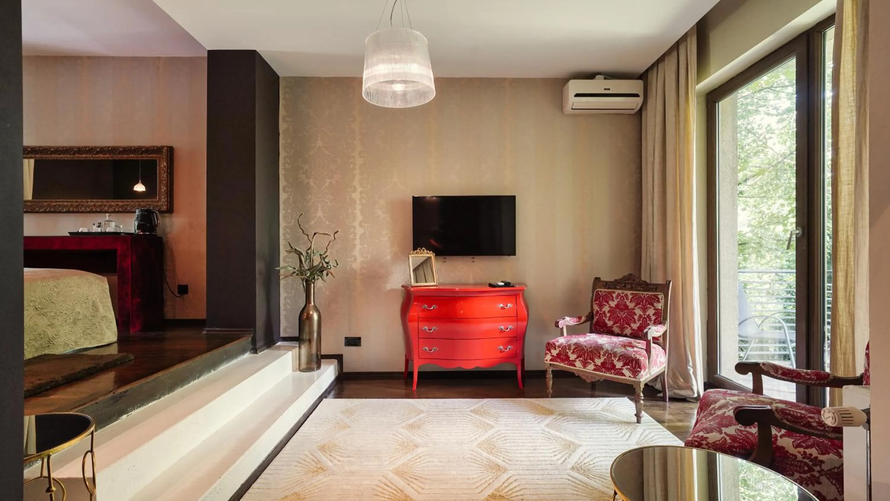 Photo of the whole room, Bed in Relax in Style Boutique Hotel