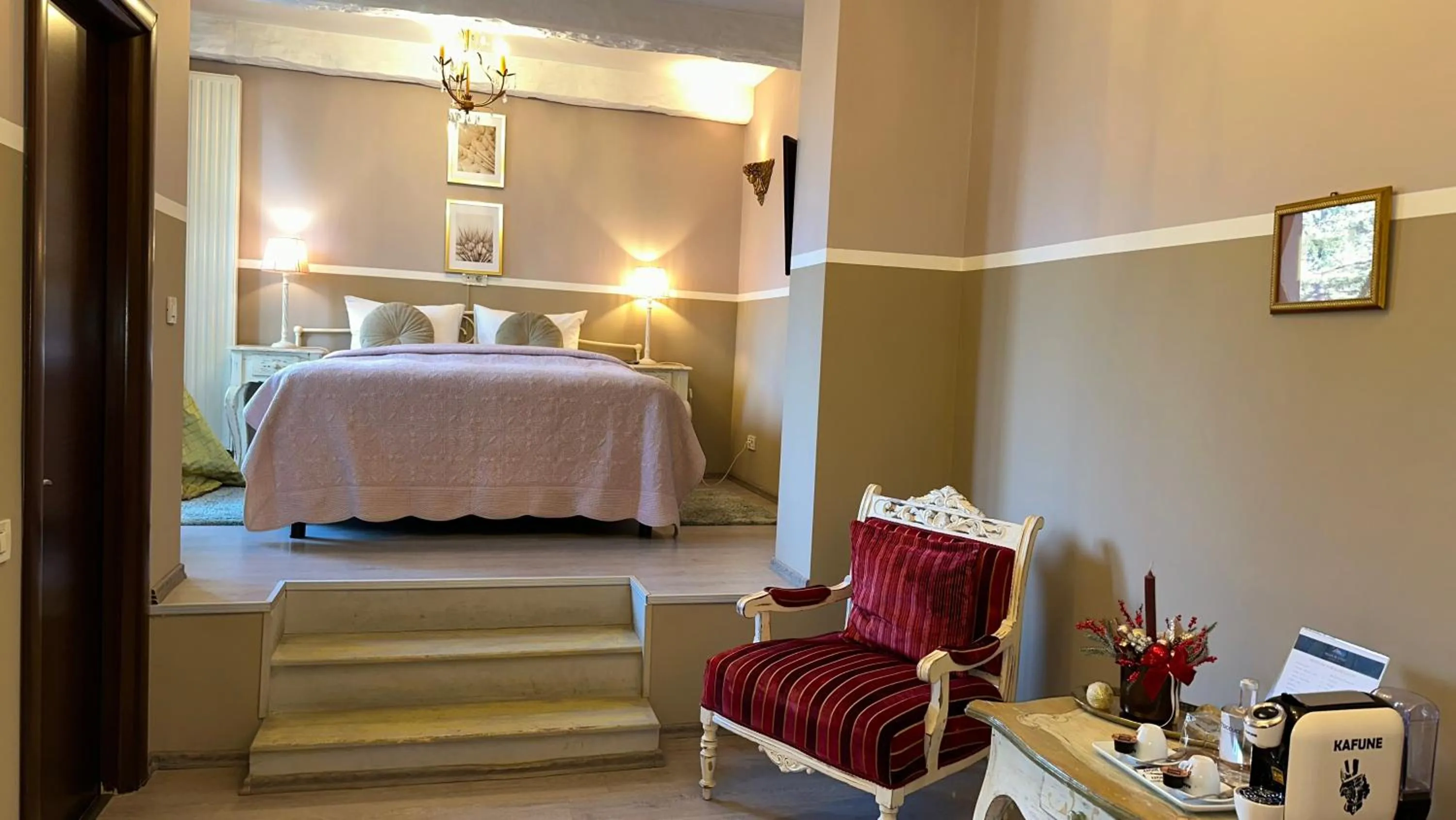 Bed in Relax in Style Boutique Hotel