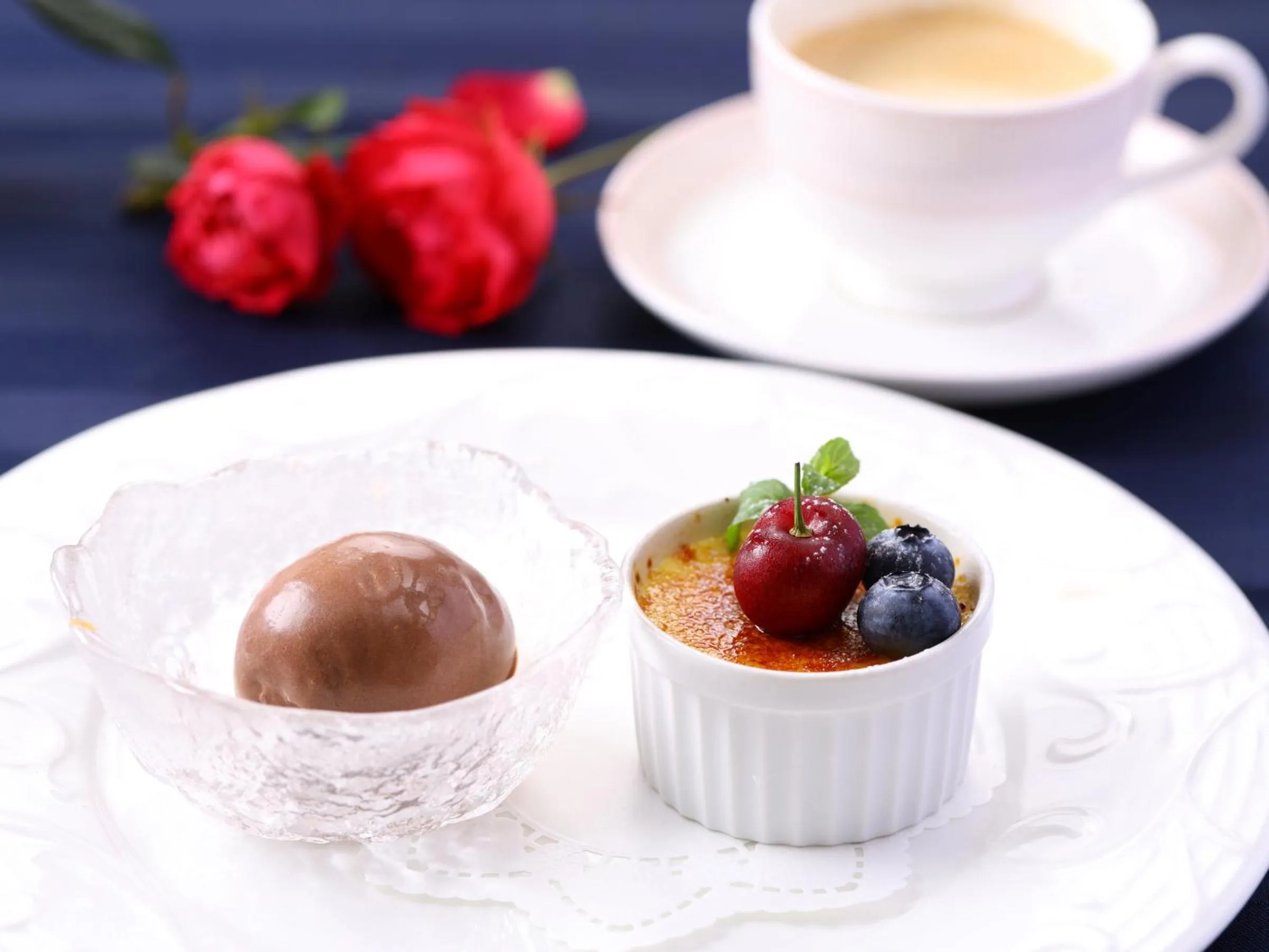 Dinner in Petit Hotel & Restaurant Old Age