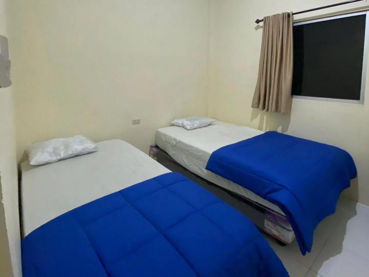 Bedroom, Bed in Pondok Indah Syariah near Suzuya Mall Langsa RedPartner
